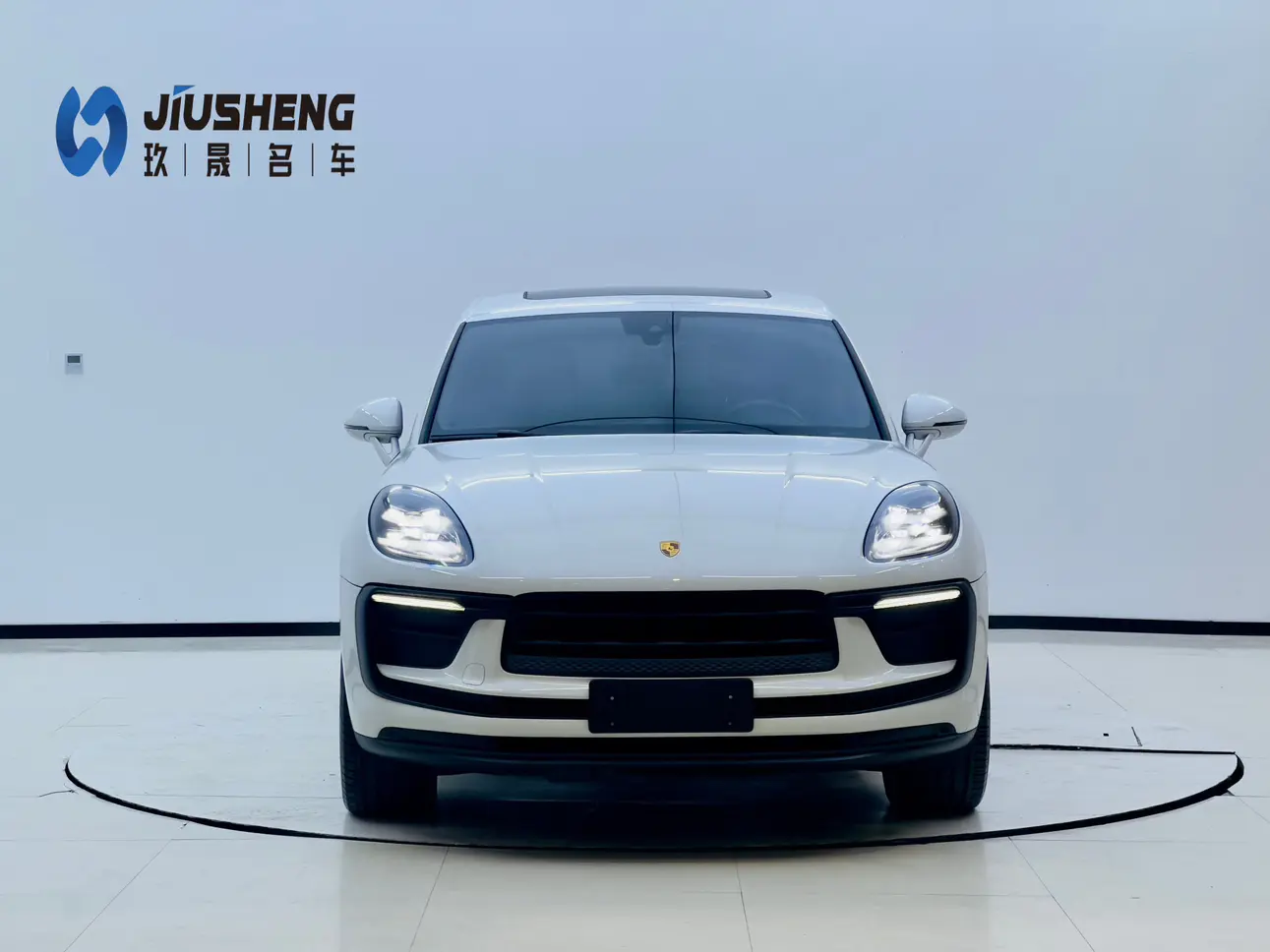Porsche Macan  из Китая