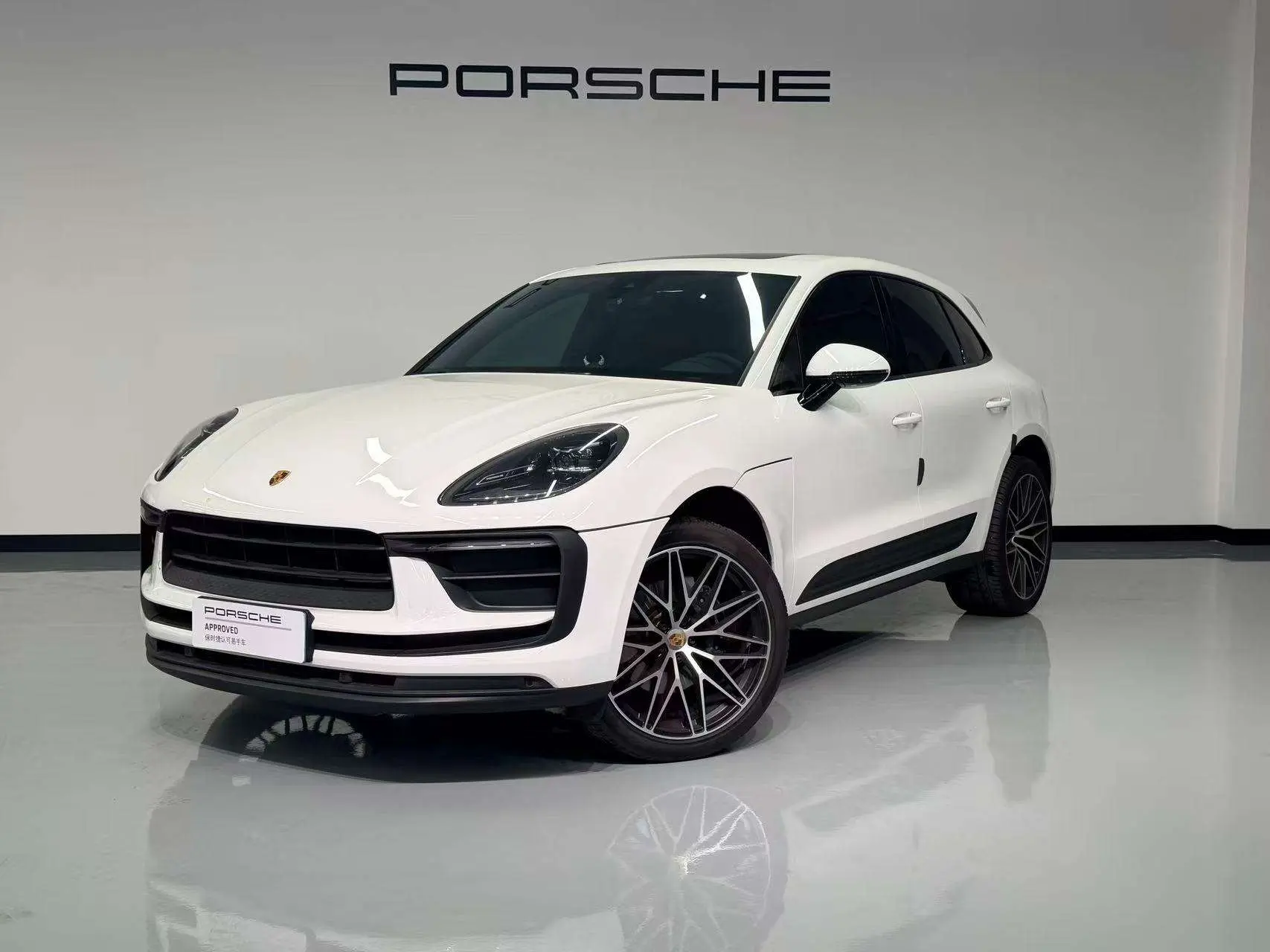 Porsche Macan  из Китая