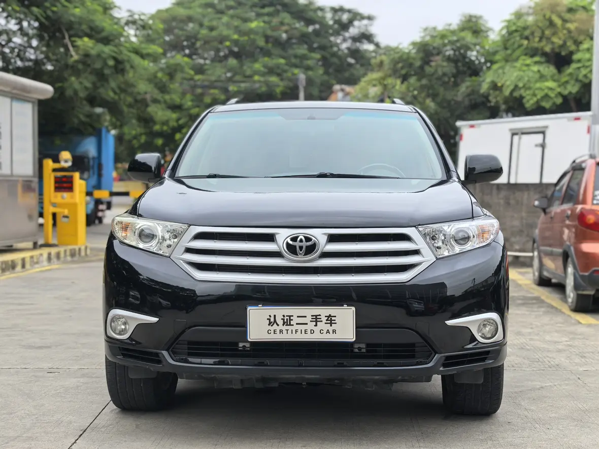 Toyota Highlander  из Китая