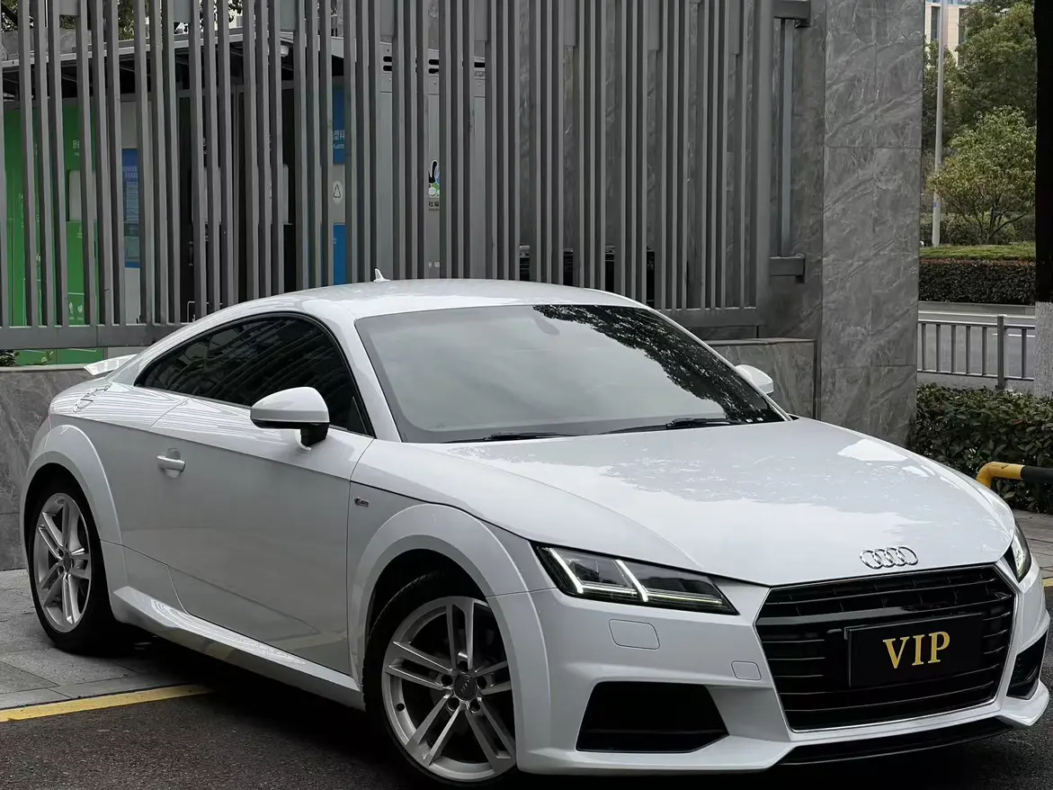 Audi TT  из Китая