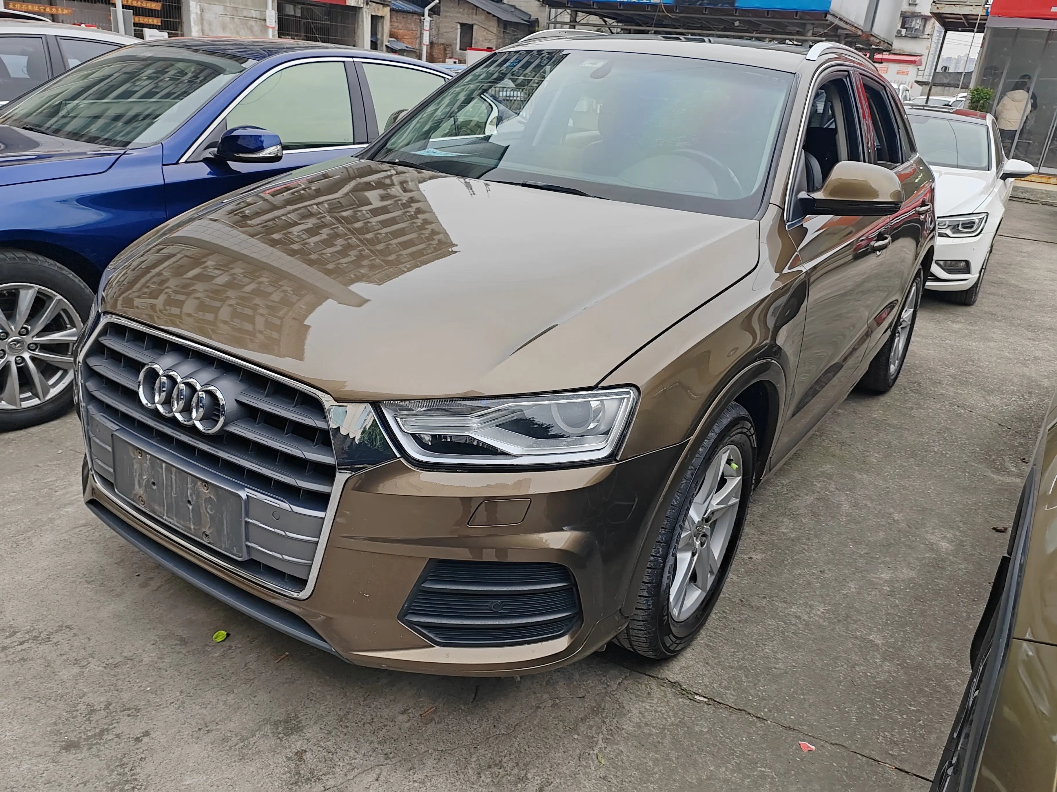 Audi Q3  из Китая