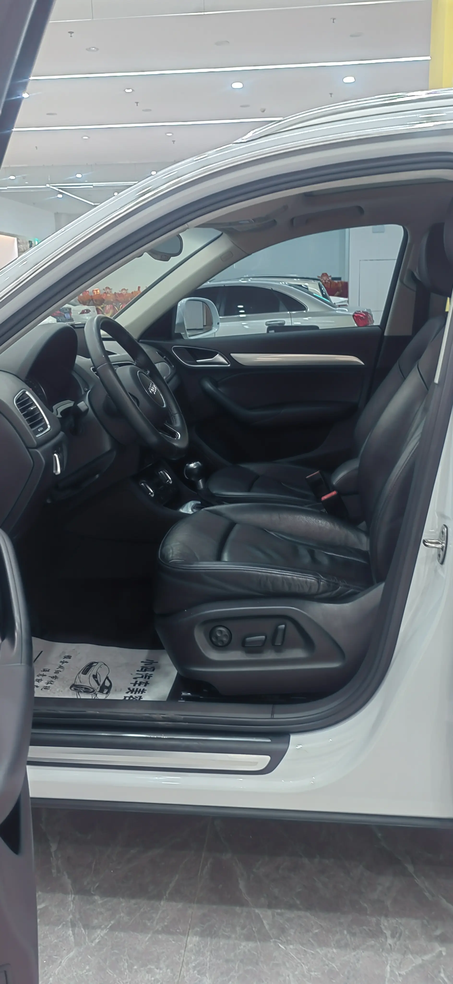 Audi Q3  из Китая