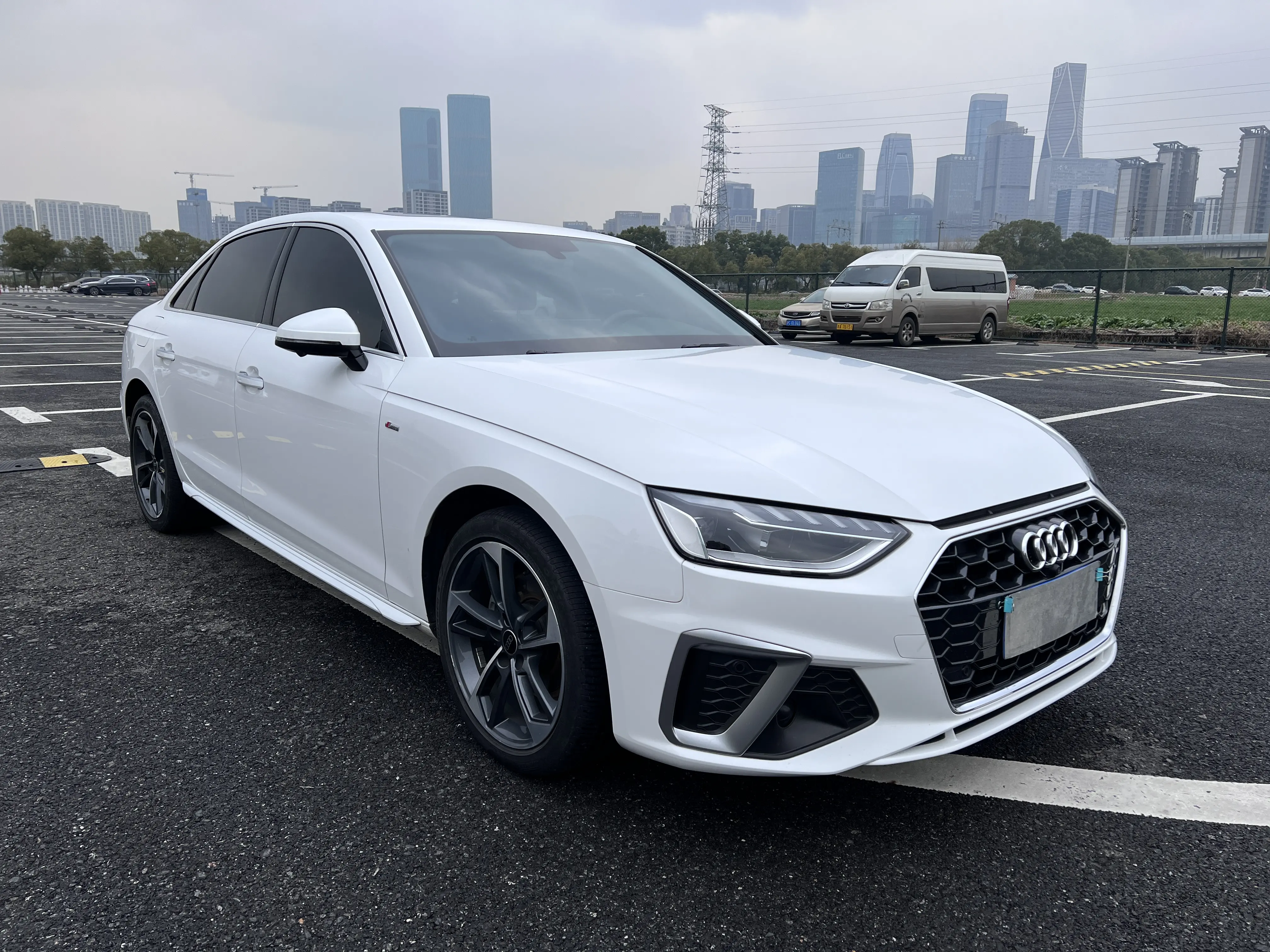 Audi A4L