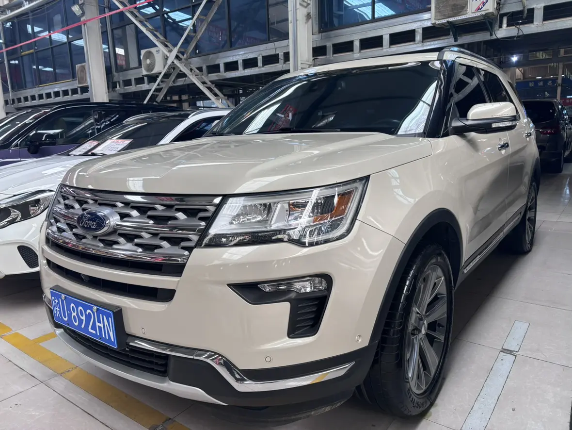 Ford Explorer  из Китая
