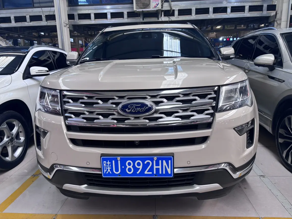 Ford Explorer  из Китая