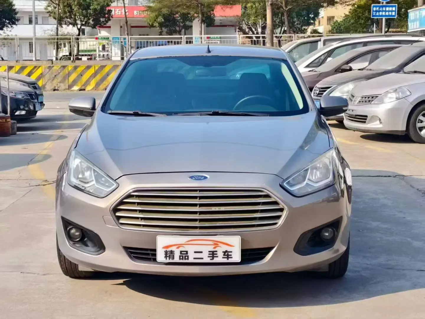 Ford Forrest  из Китая