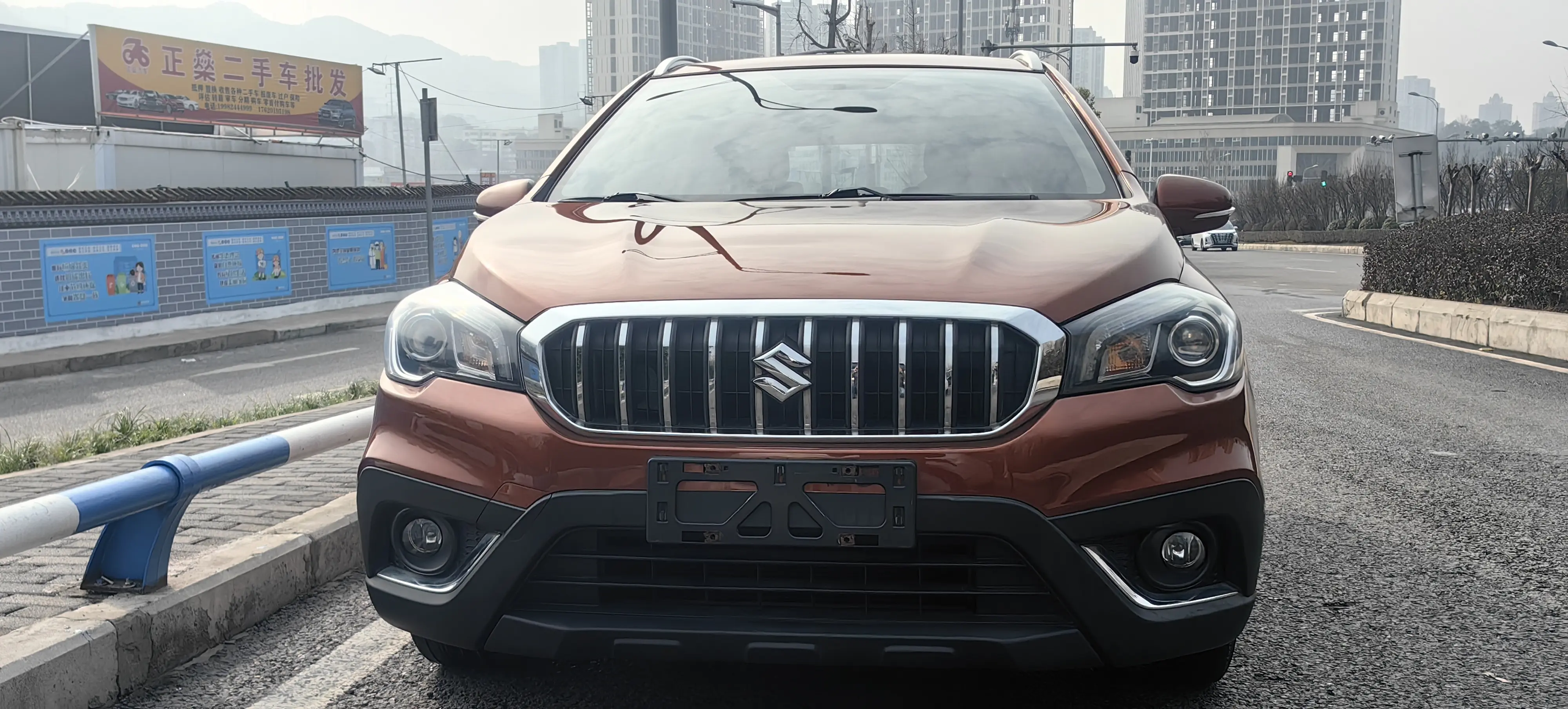 Suzuki Xiaotu  из Китая