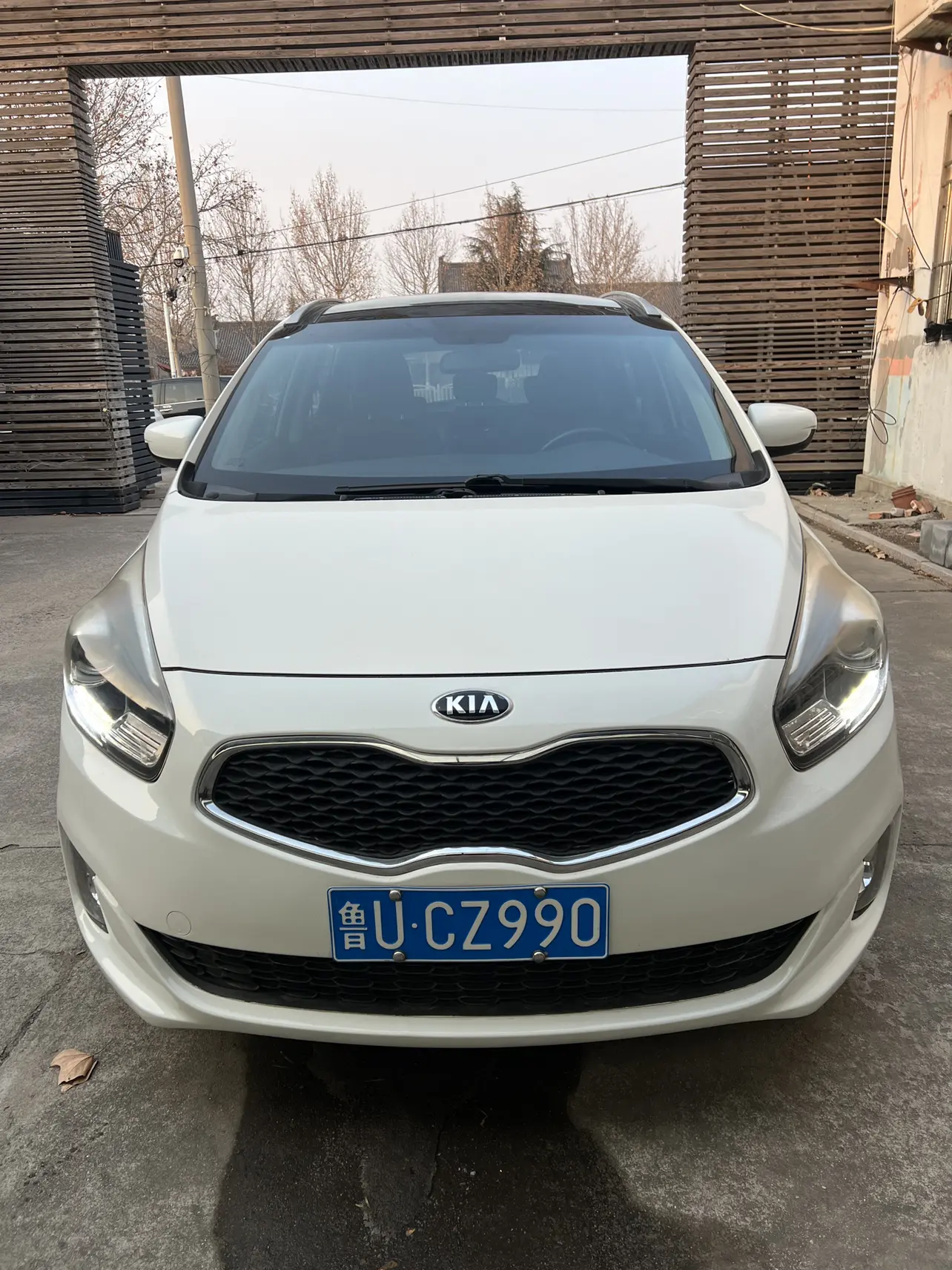 Kia Jiale  из Китая