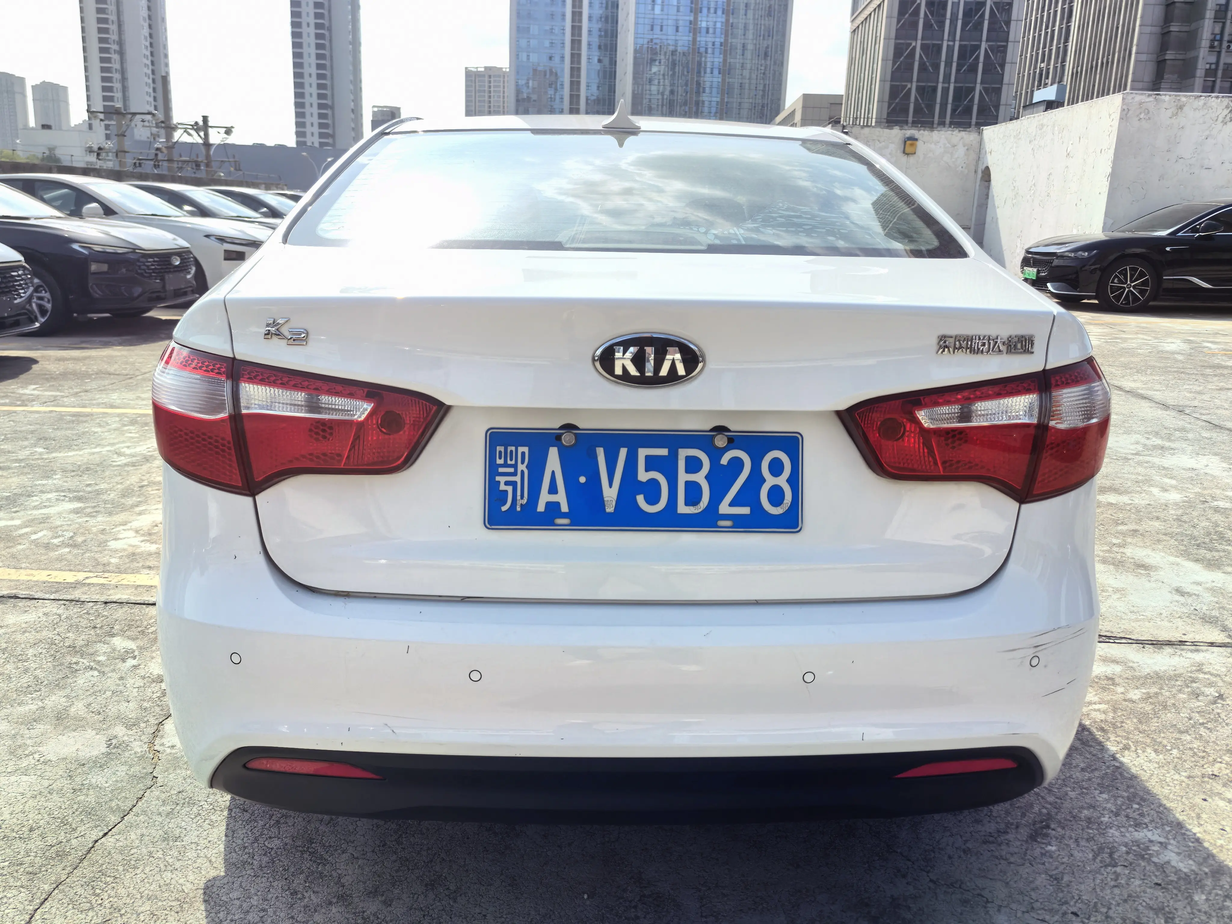 Kia K2  из Китая