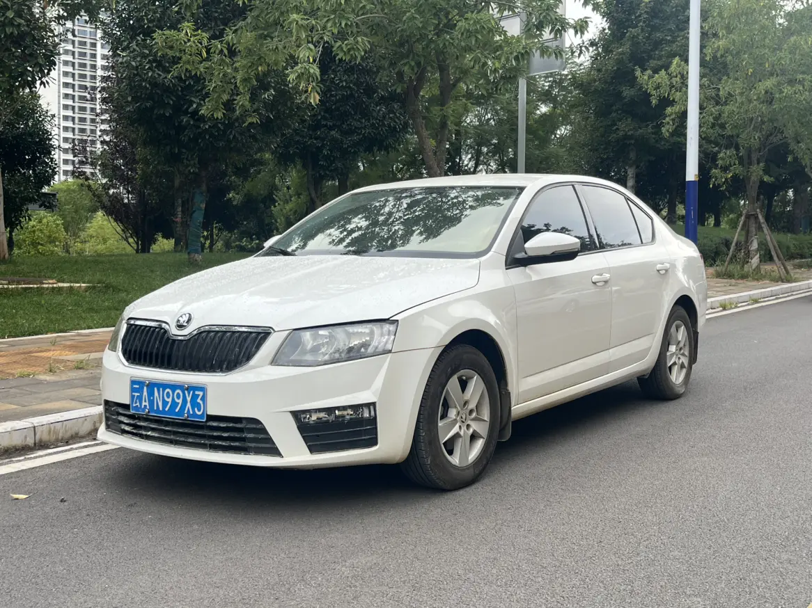 Skoda Octavia  из Китая