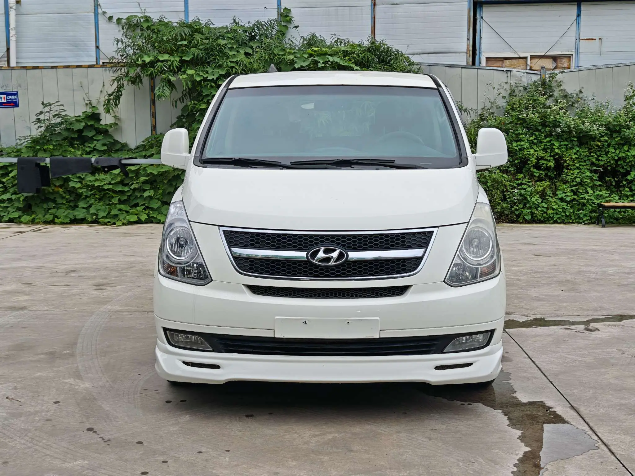 Hyundai H-1 Huiyi  из Китая
