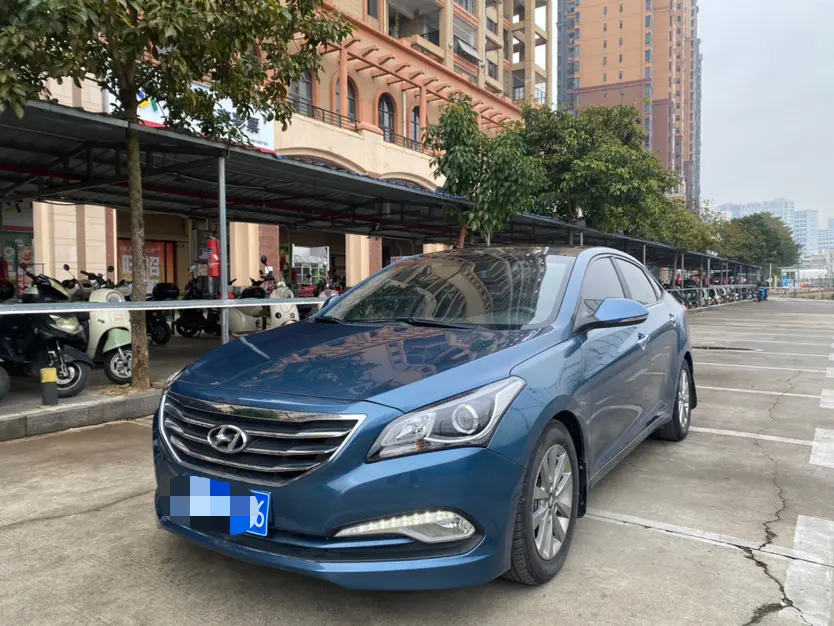 Hyundai Famous pictures  из Китая