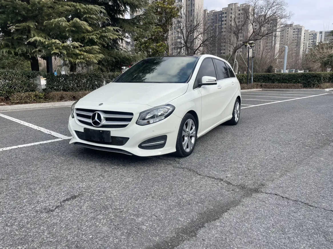 Mercedes-Benz Mercedes Benz B Class  из Китая