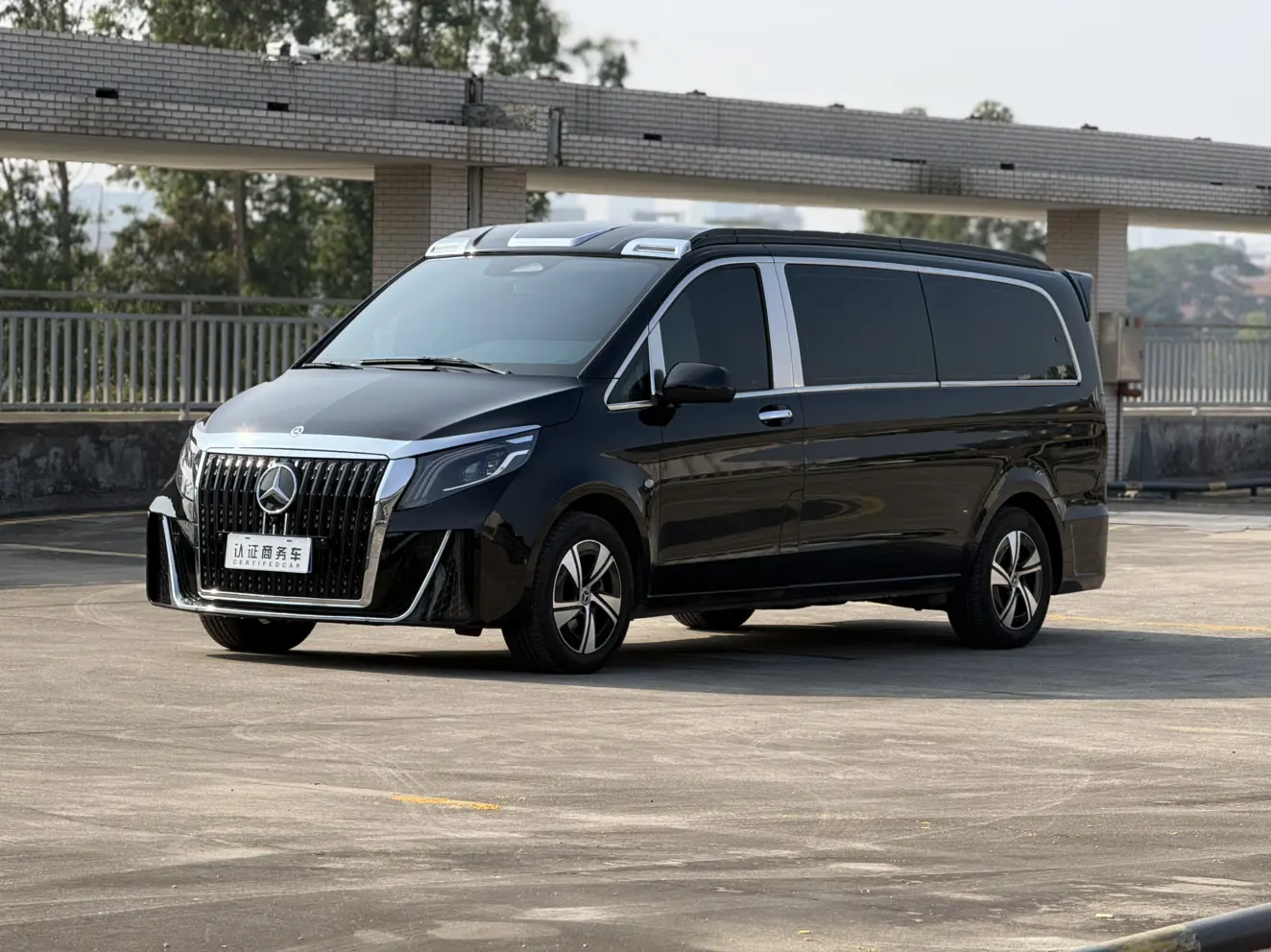 Mercedes-Benz Vito  из Китая