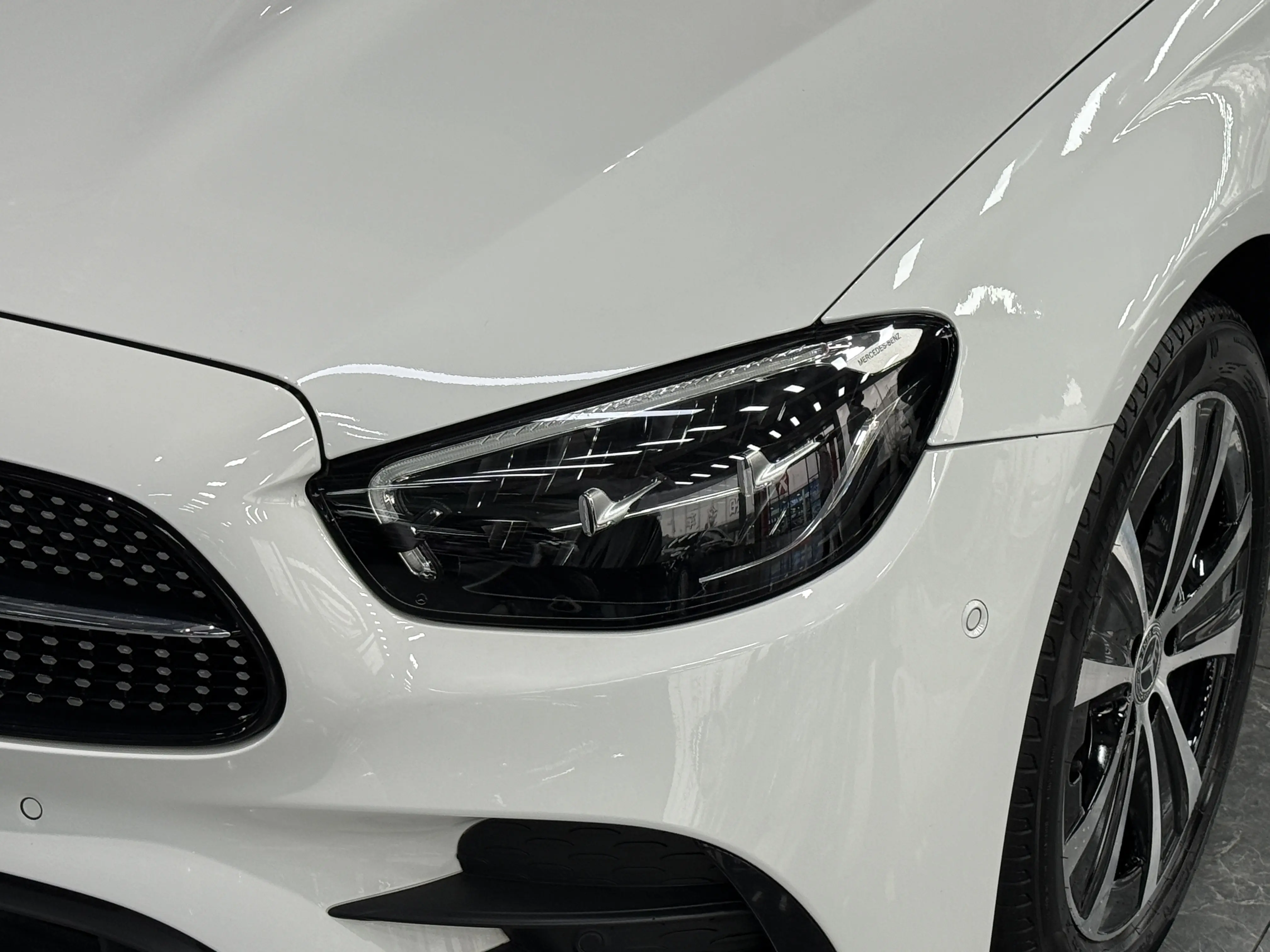 Mercedes-Benz E-Class PHEV  из Китая