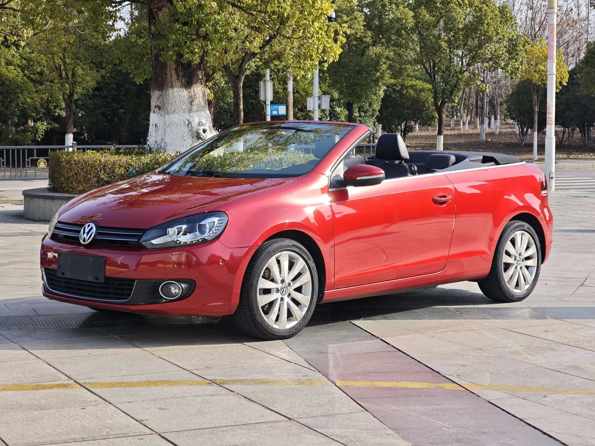 Volkswagen Golf  из Китая
