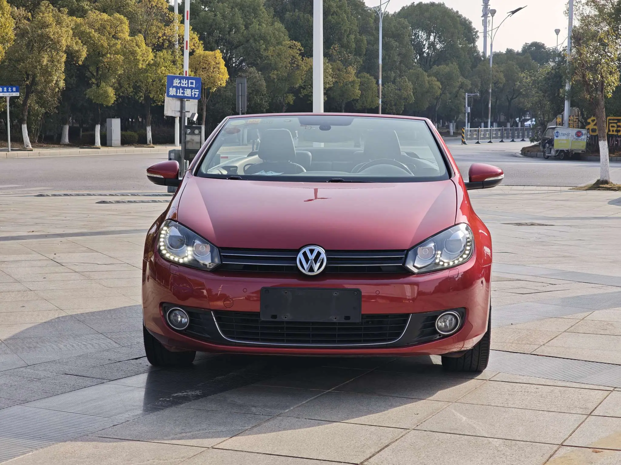 Volkswagen Golf  из Китая