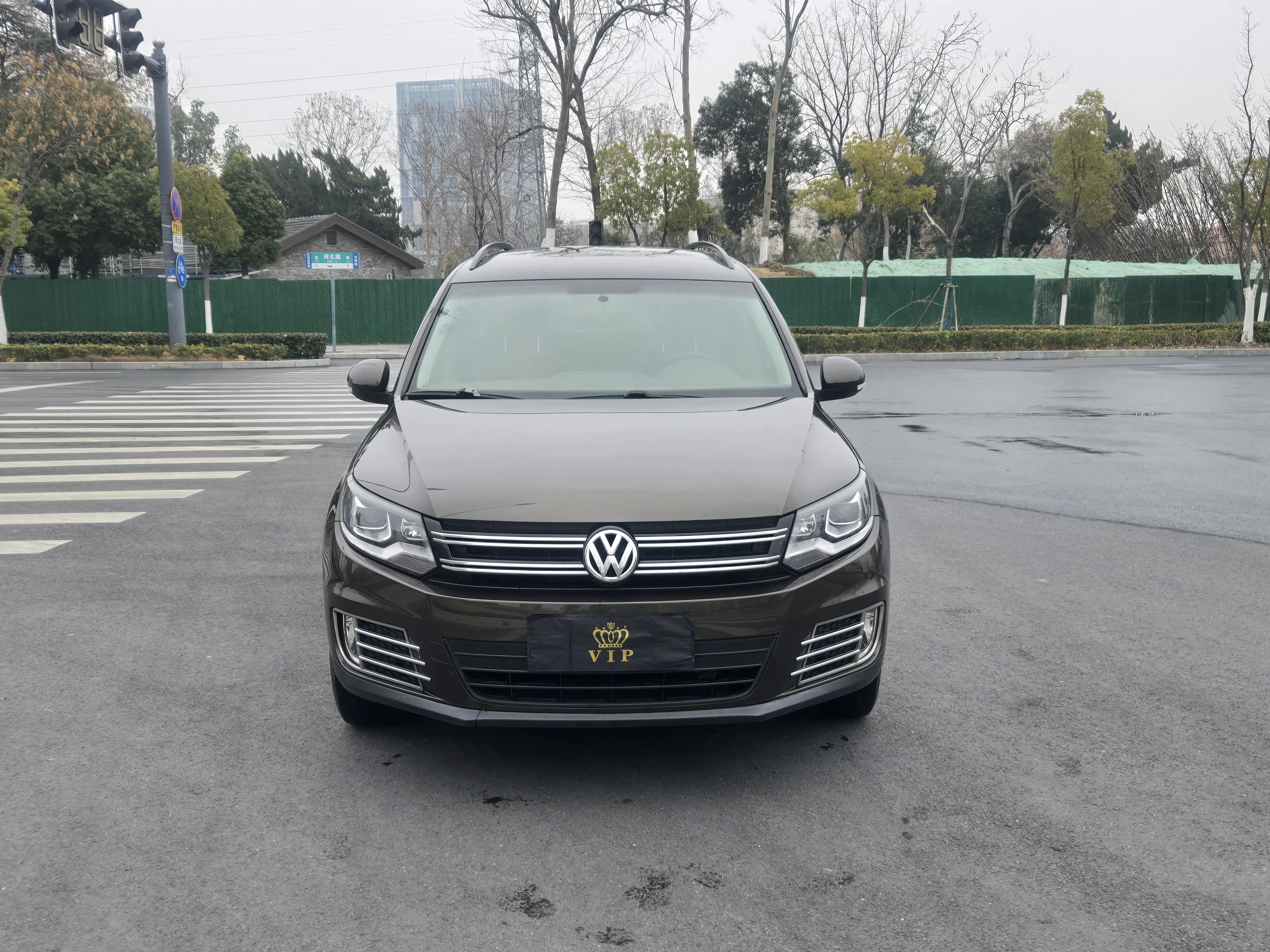 Volkswagen Tiguan  из Китая