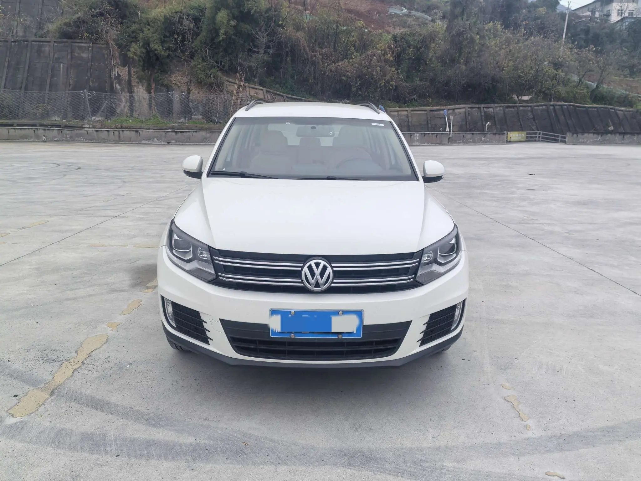 Volkswagen Tiguan  из Китая