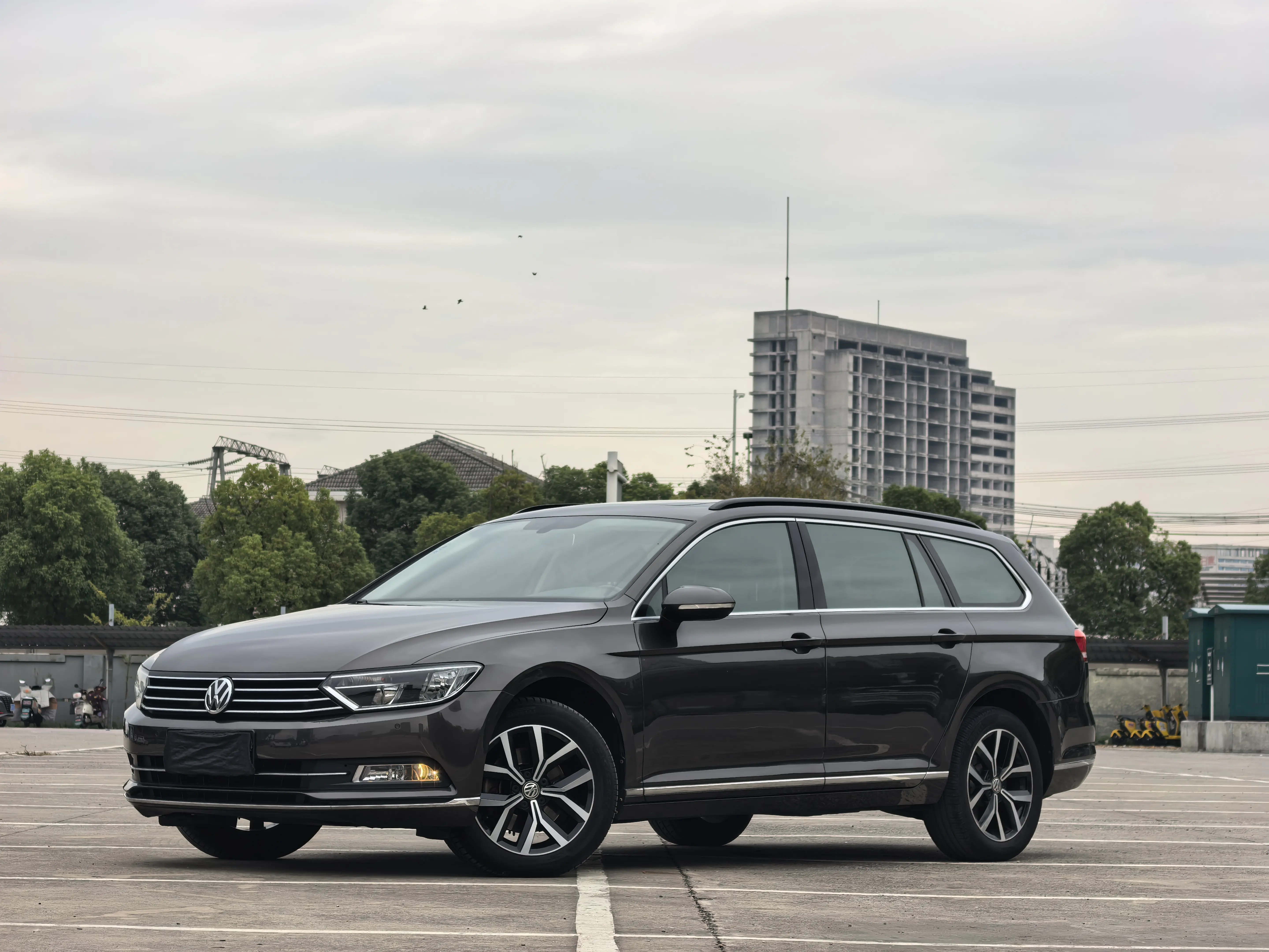 Volkswagen Wei Lan  из Китая