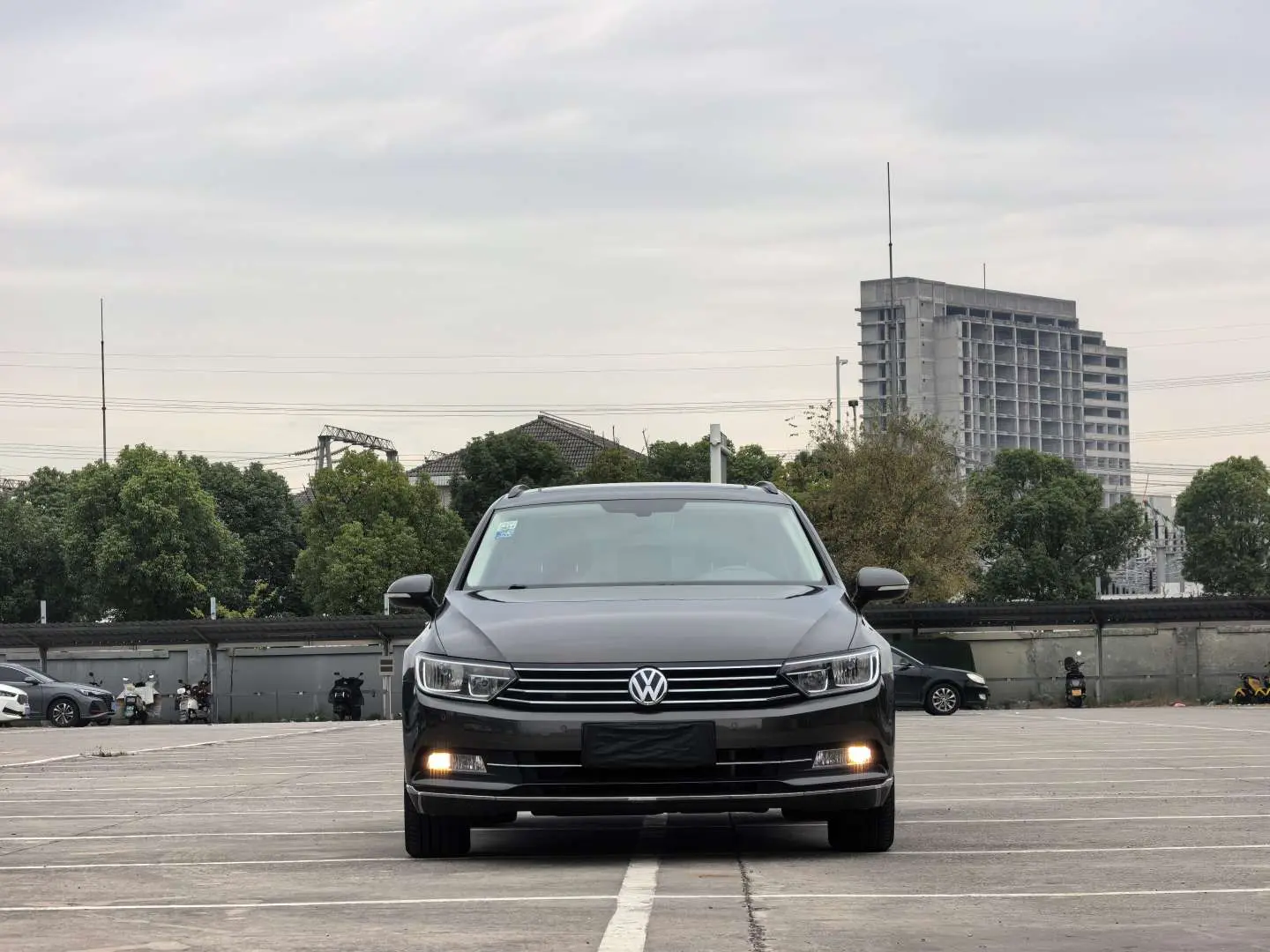 Volkswagen Wei Lan  из Китая