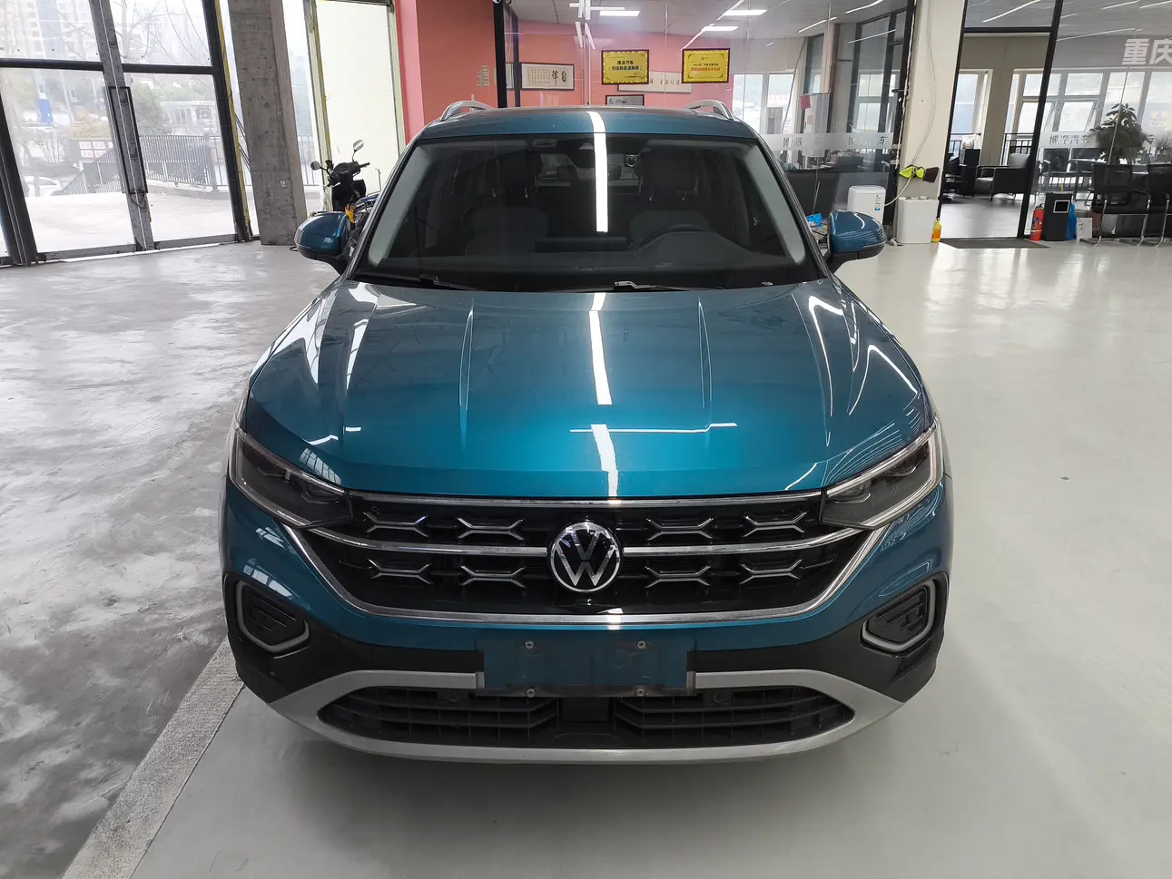 Volkswagen Tayron  из Китая