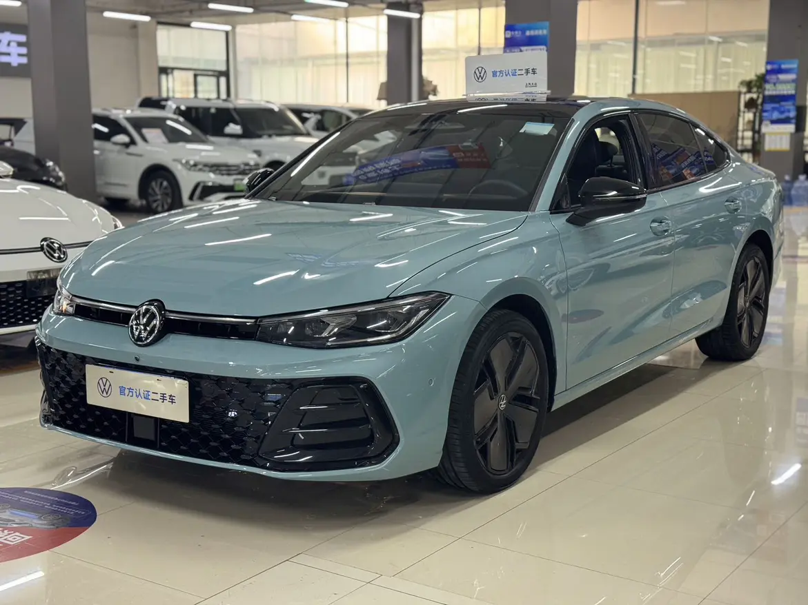 Volkswagen Passat  из Китая