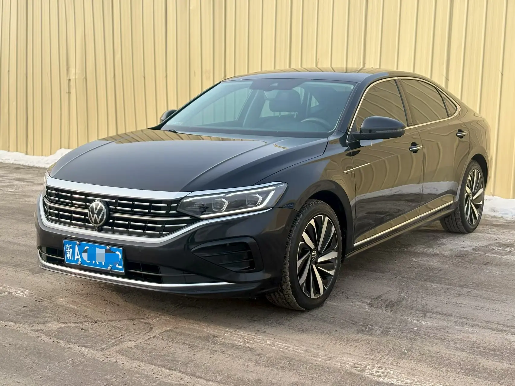 Volkswagen Passat  из Китая