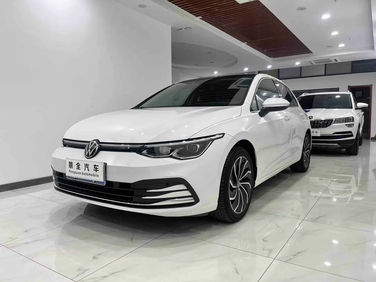 Volkswagen Golf  из Китая