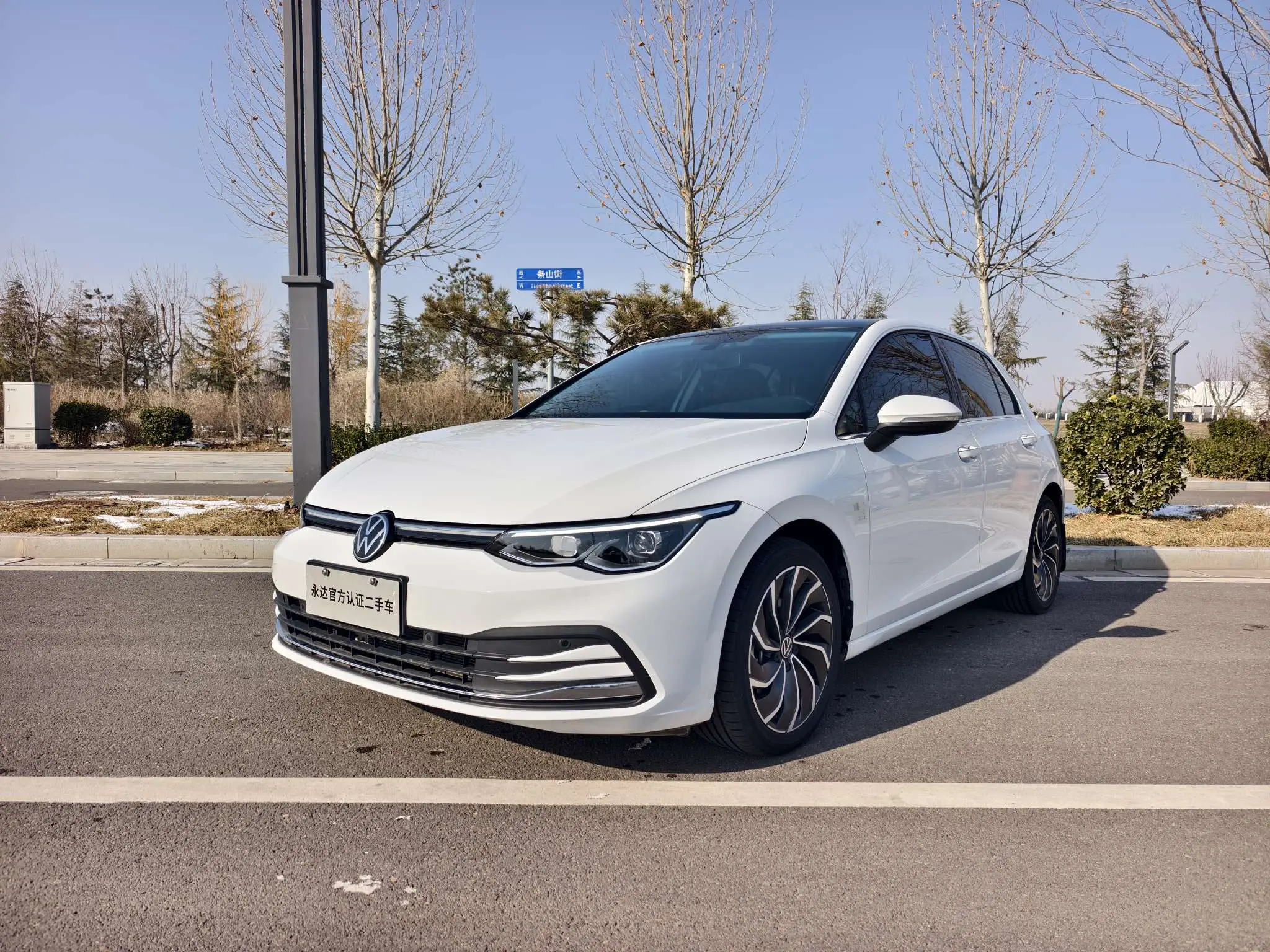 Volkswagen Golf  из Китая