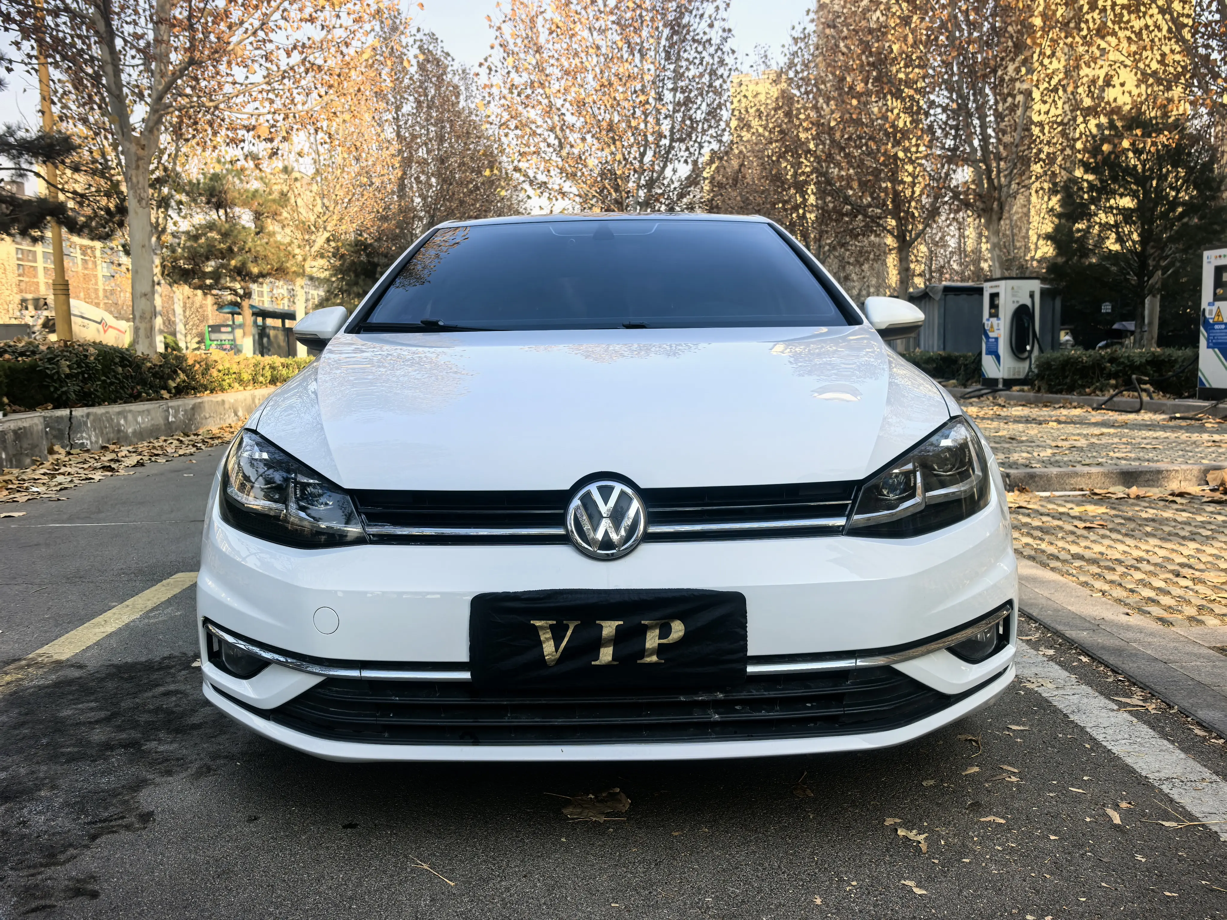 Volkswagen Golf  из Китая