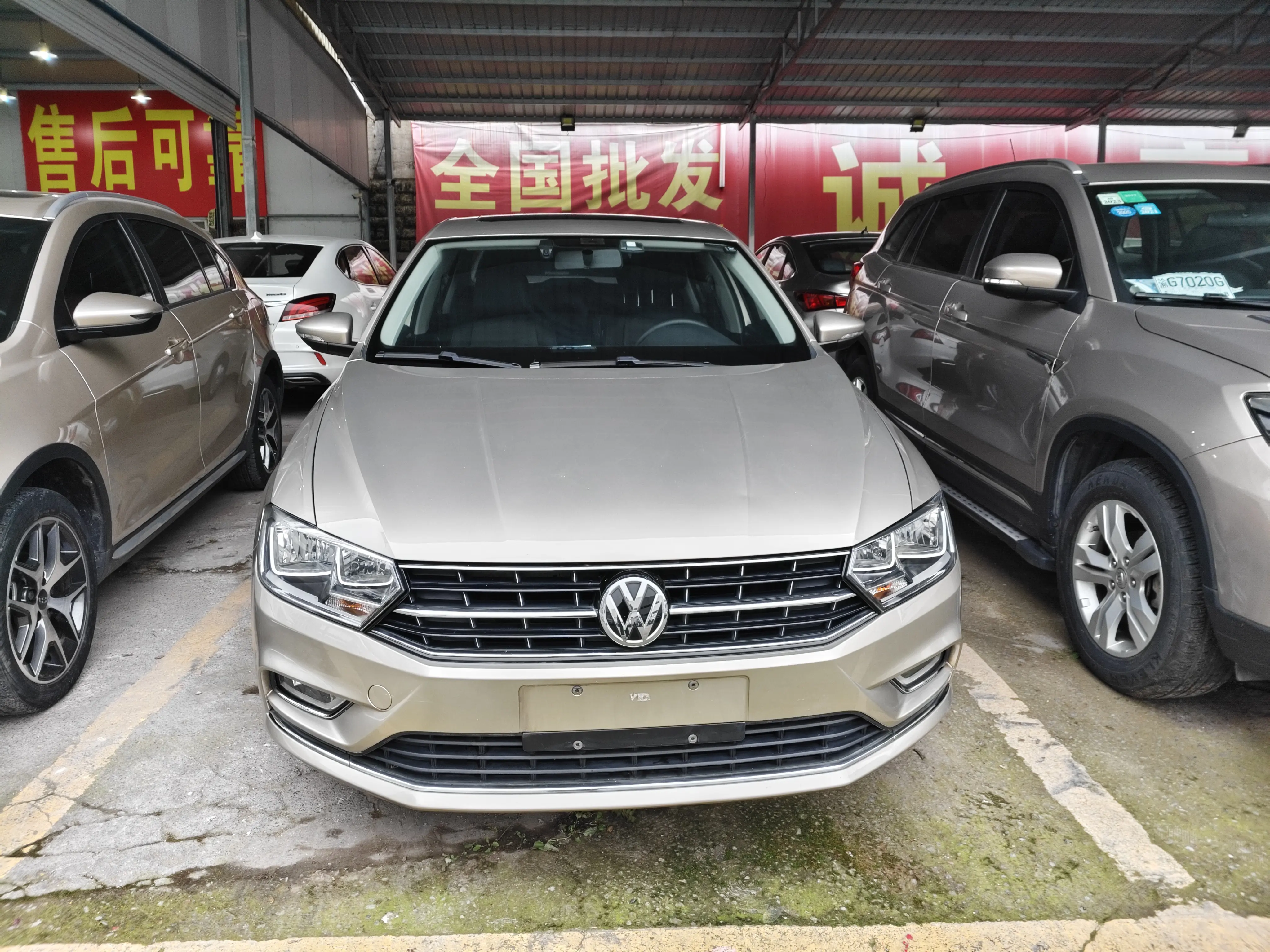 Volkswagen Bora  из Китая