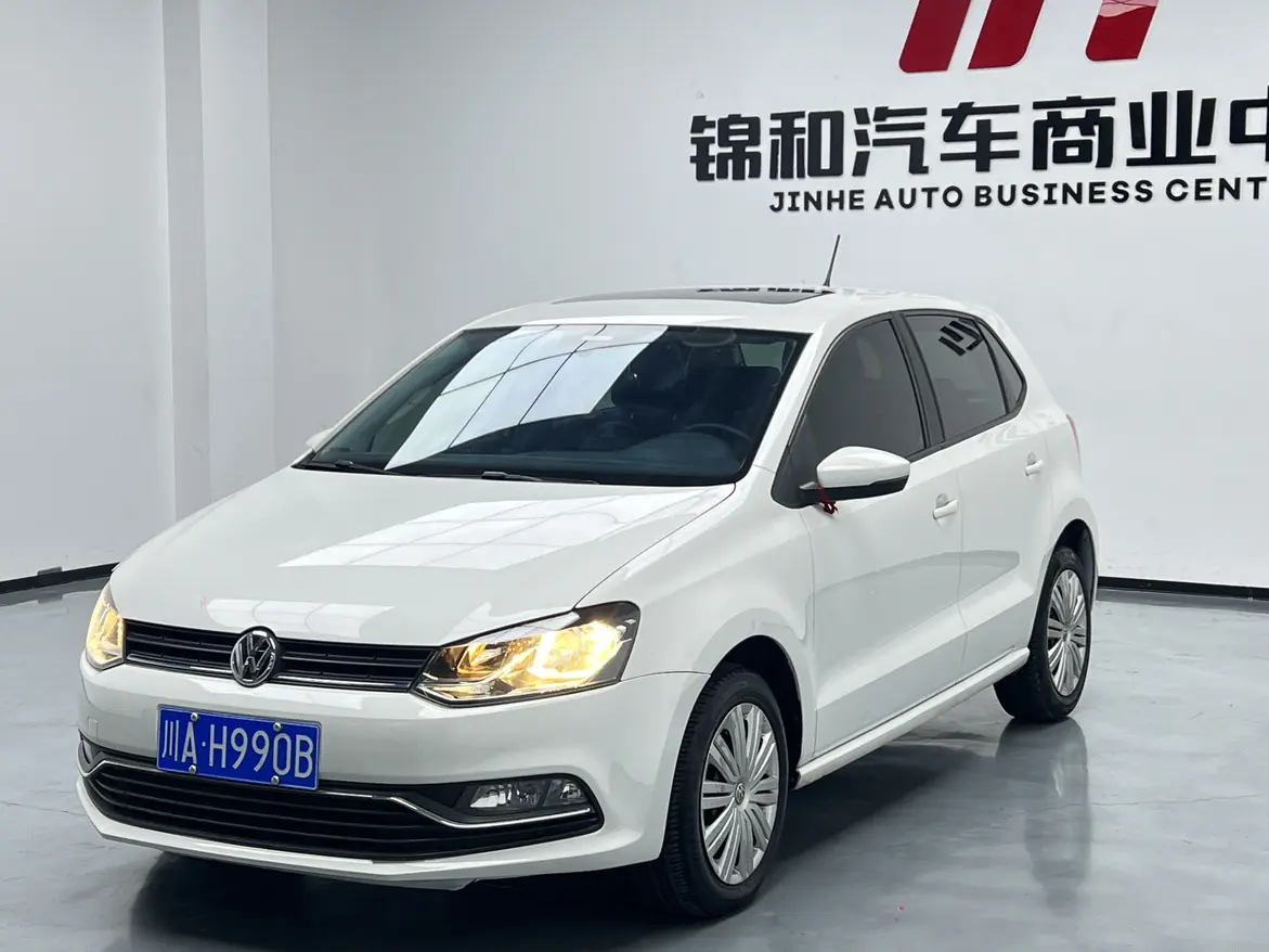 Volkswagen Polo  из Китая