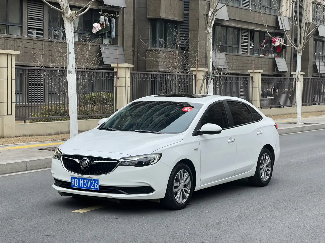 Buick Yinglang  из Китая