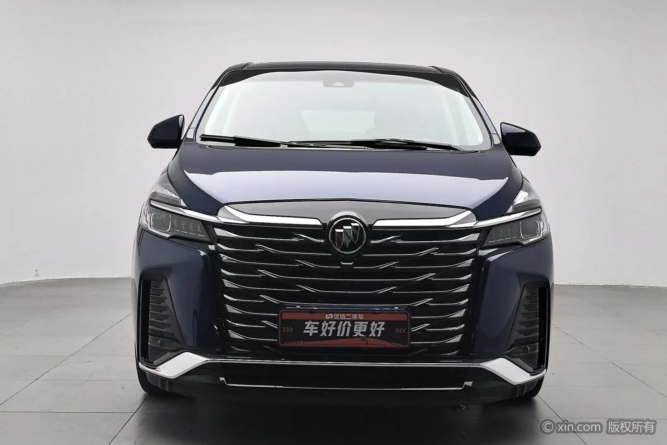 Buick GL8  из Китая