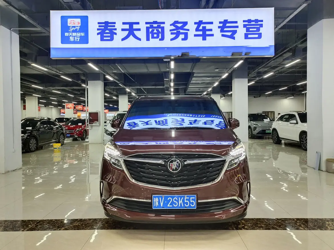 Buick GL8  из Китая