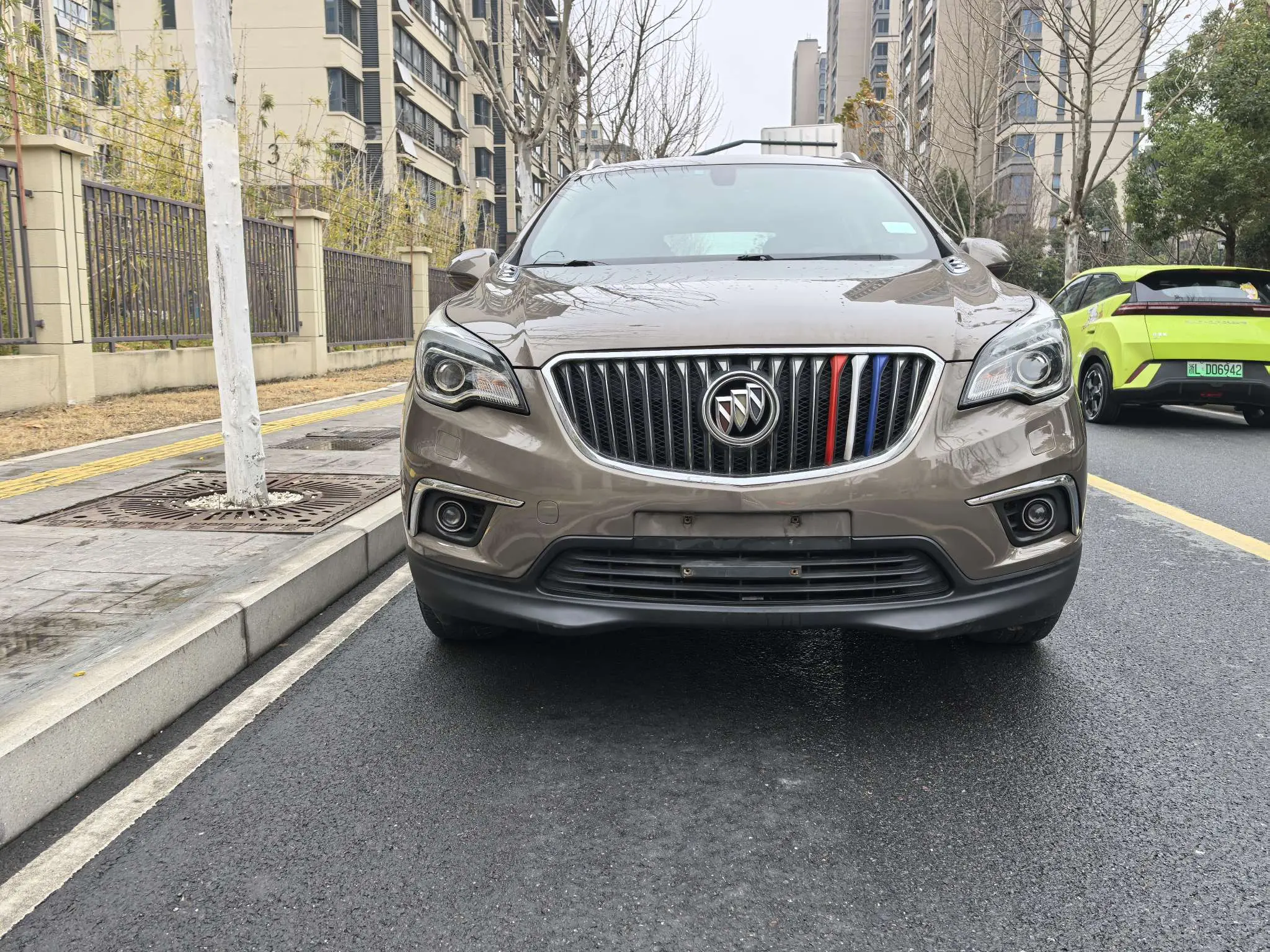 Buick Envision  из Китая