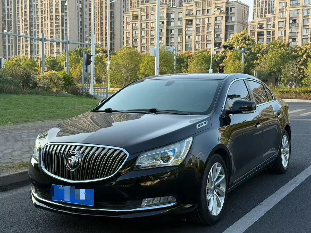 Buick LaCrosse  из Китая