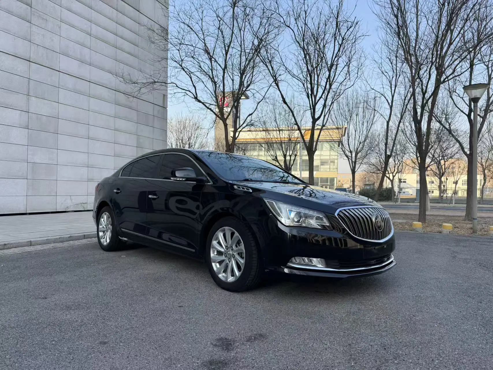 Buick LaCrosse  из Китая