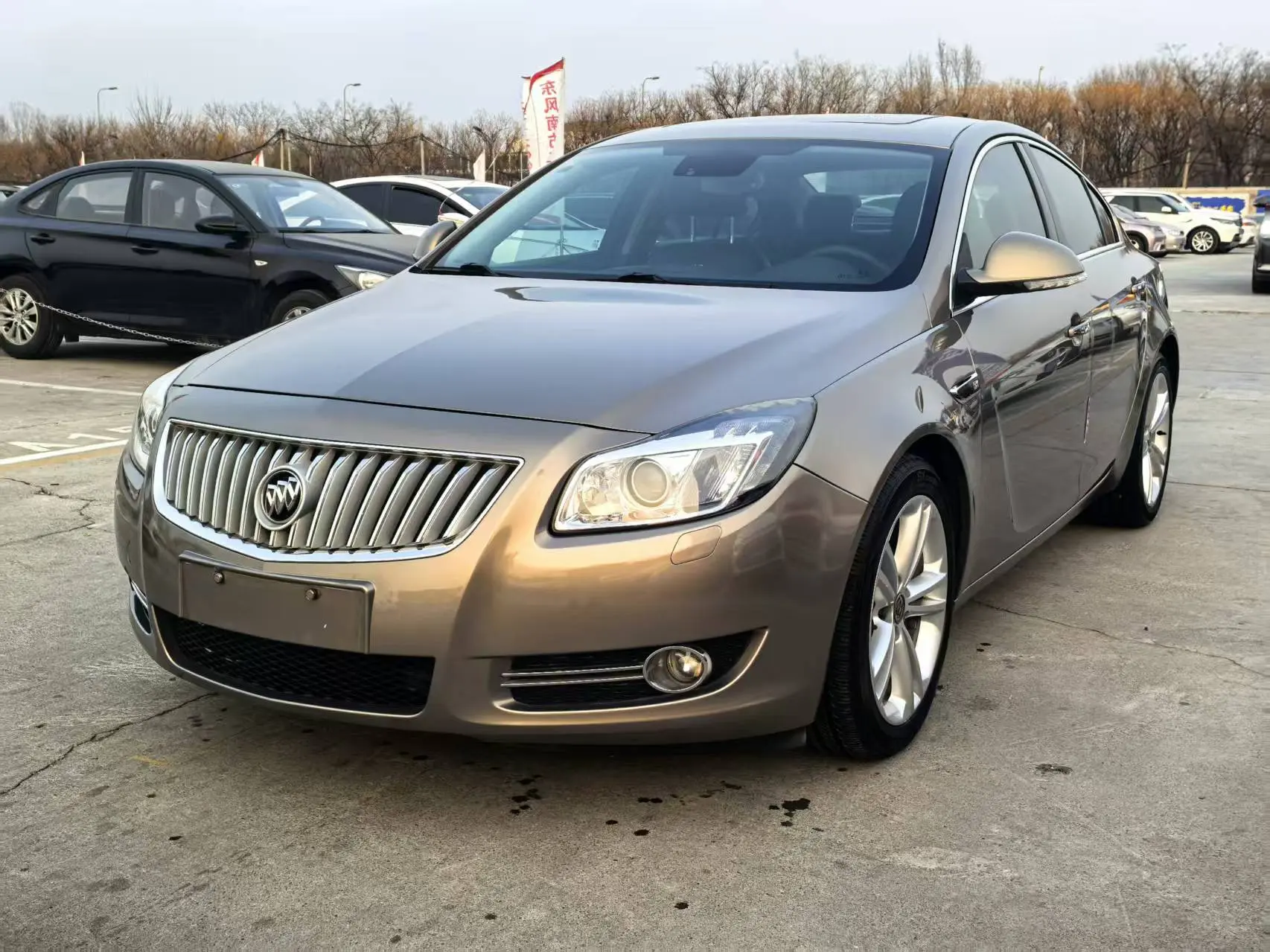 Buick Majesty  из Китая