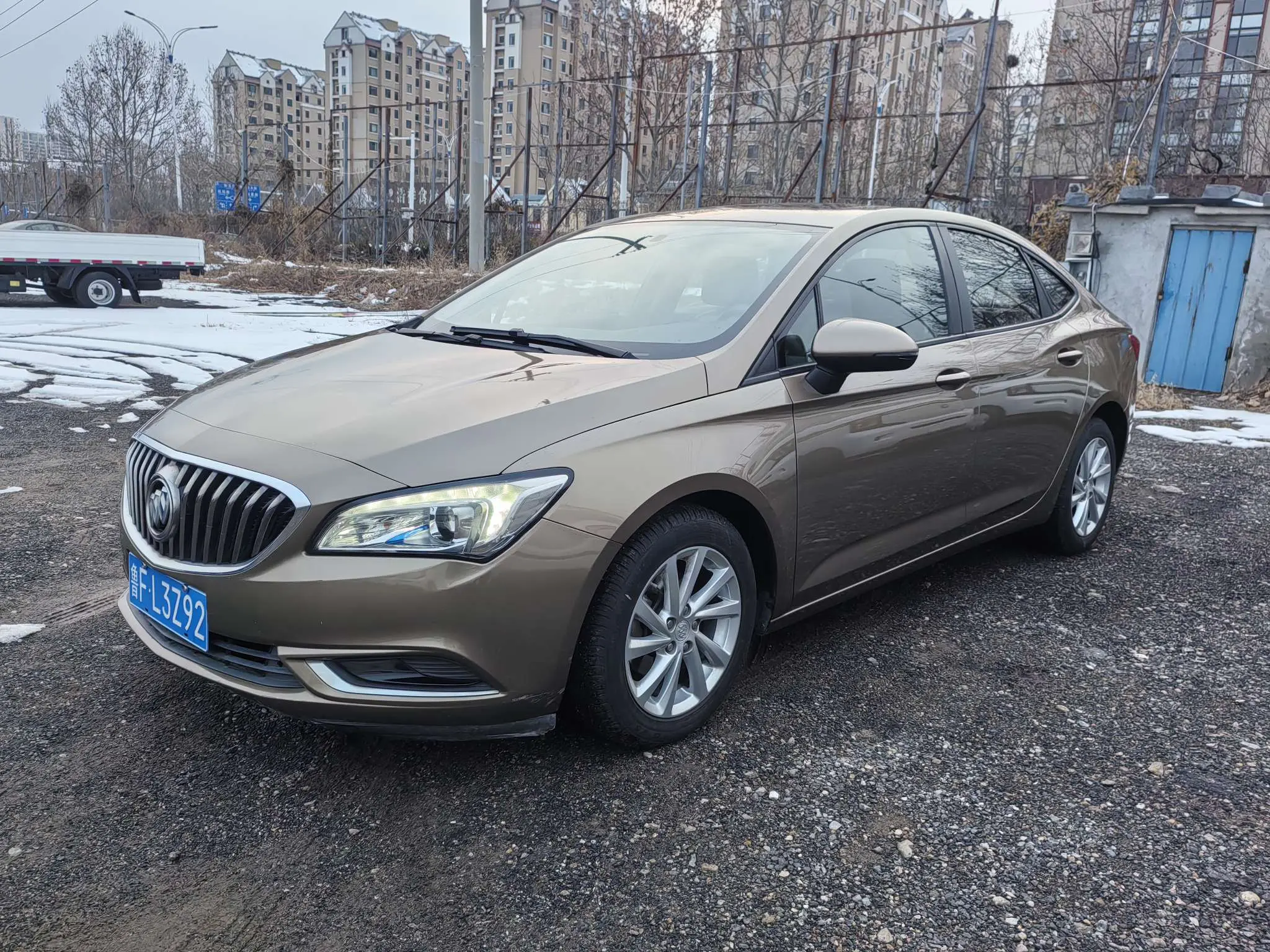 Buick Valeant  из Китая