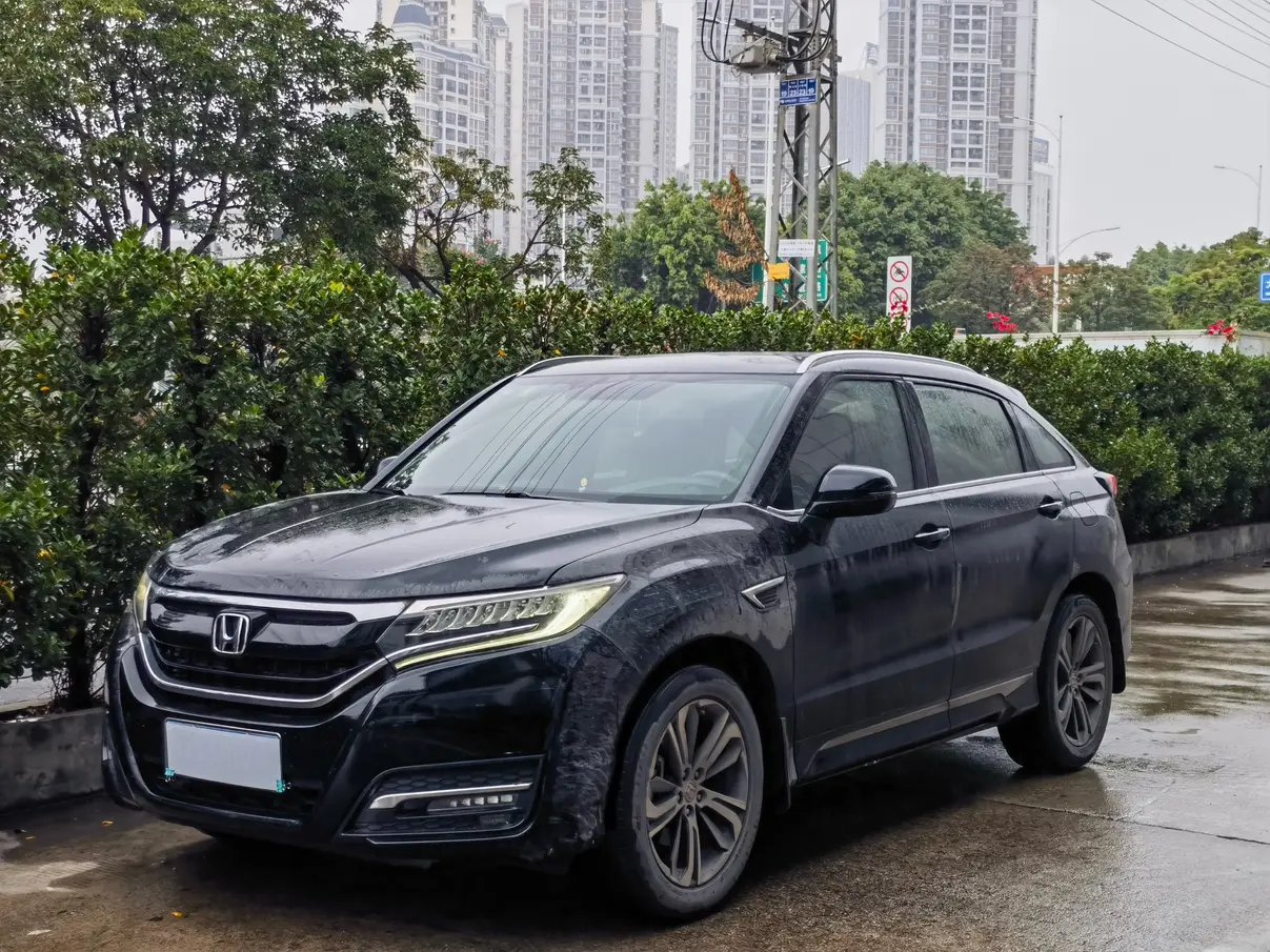 Honda UR-V  из Китая