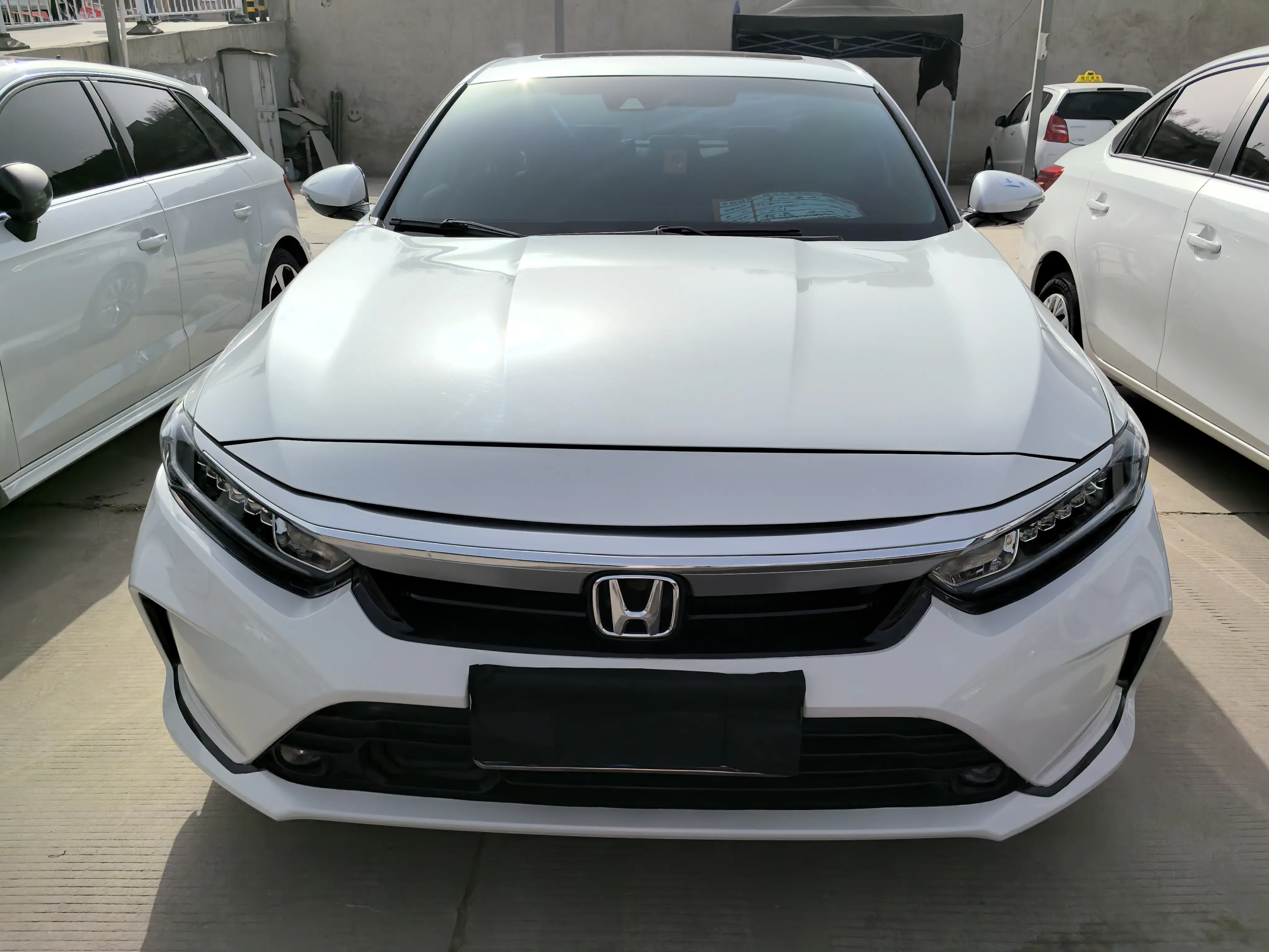 Honda Inspire (Yingshipai)  из Китая