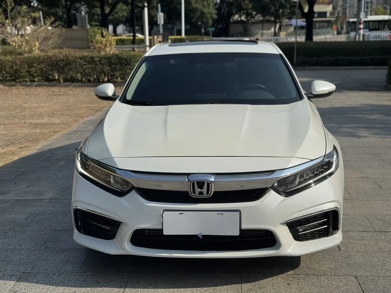 Honda Inspire (Yingshipai)  из Китая