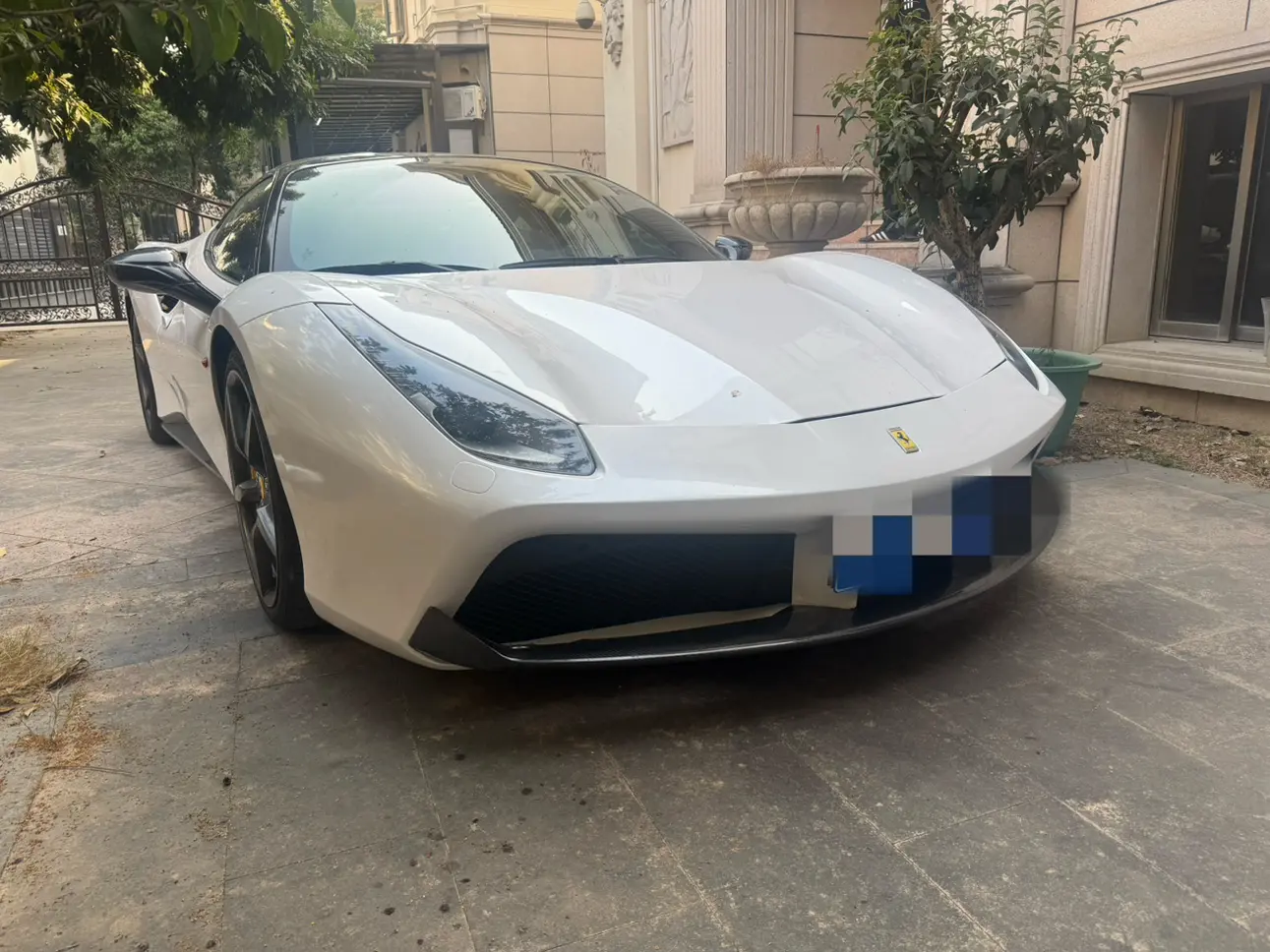 Ferrari 488  из Китая