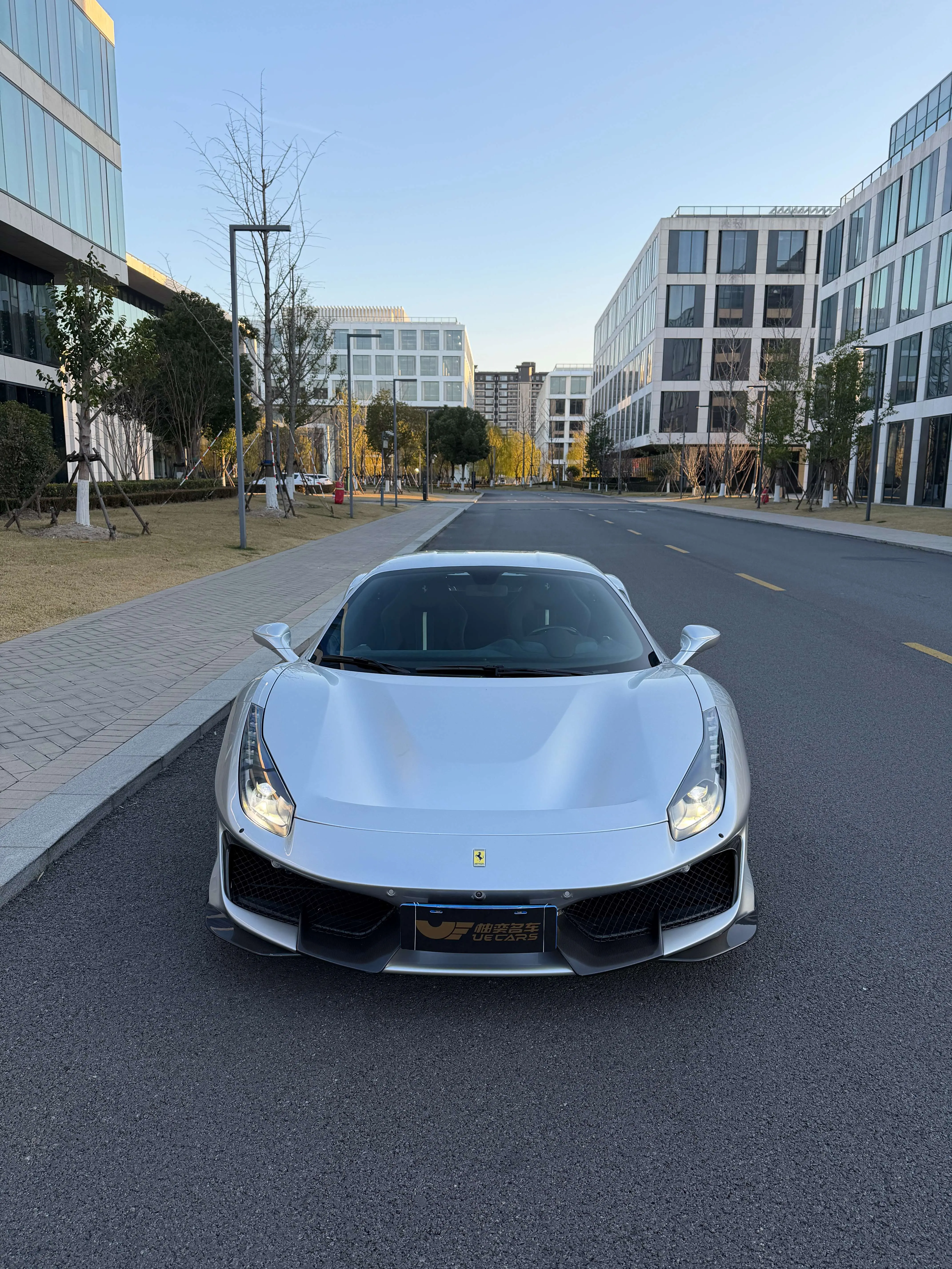 Ferrari 488  из Китая