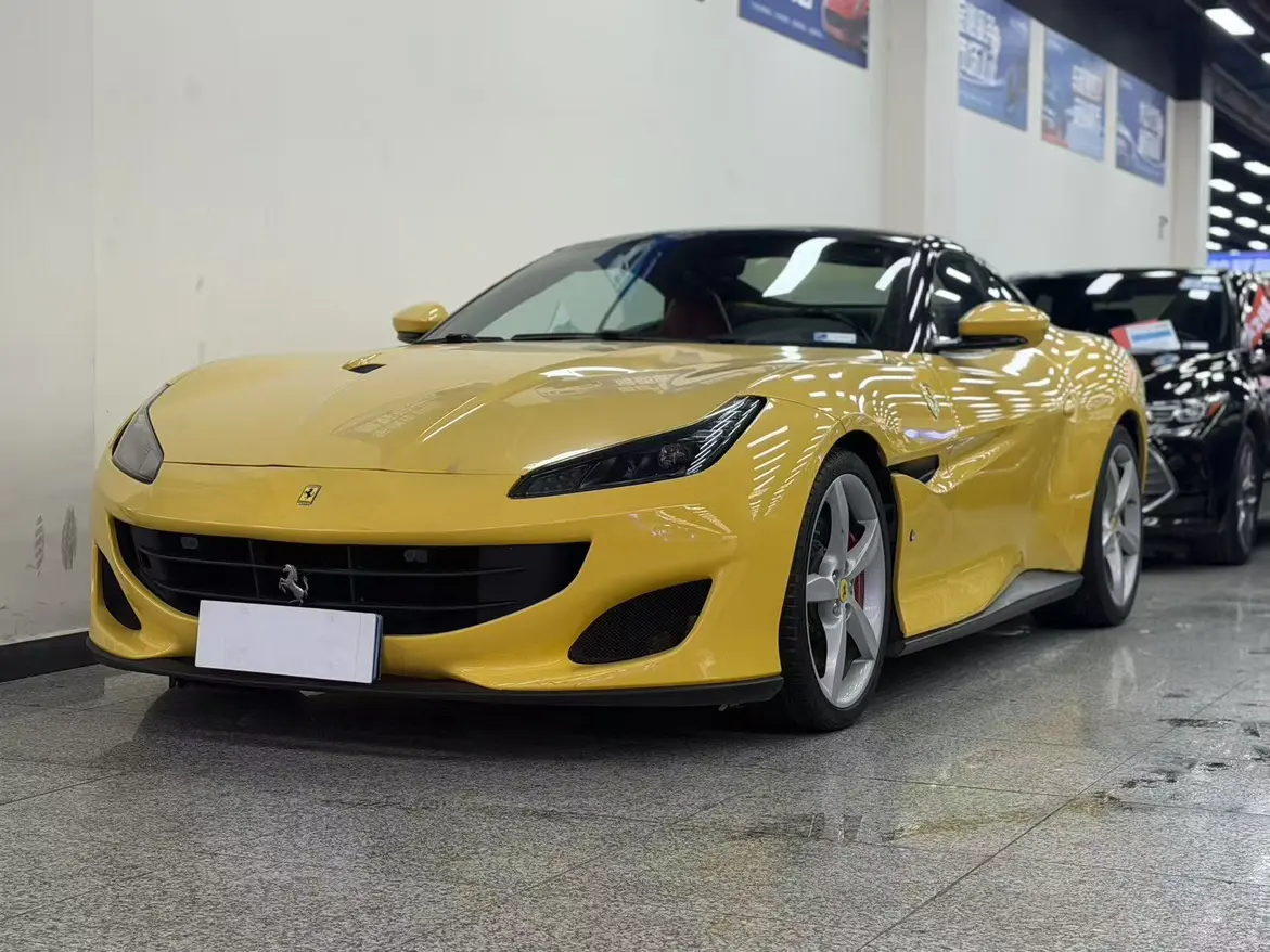 Ferrari Portofino  из Китая