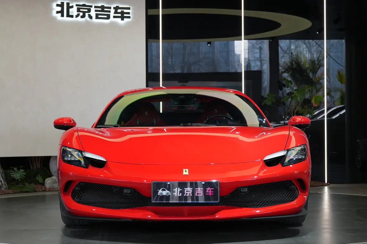 Ferrari 296  из Китая