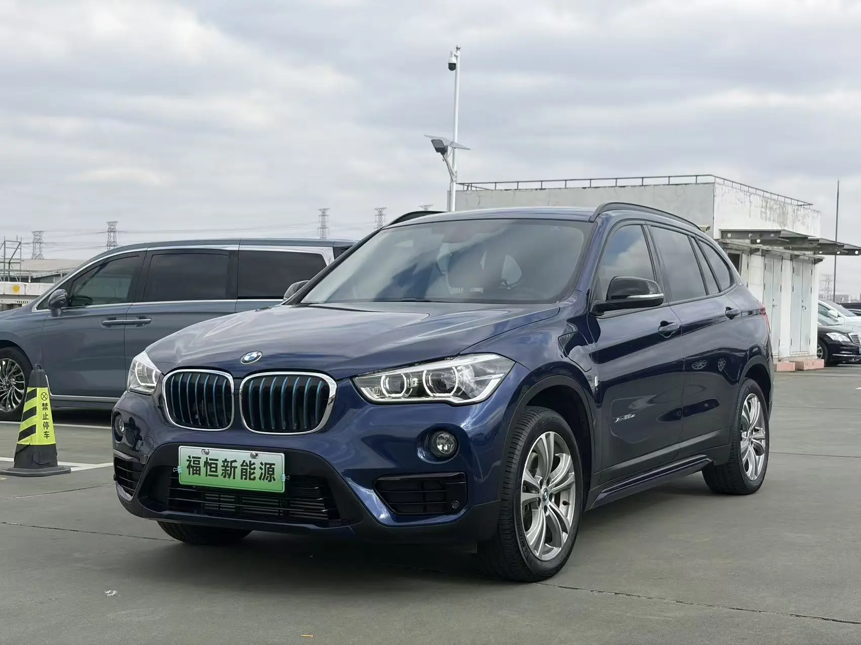 BMW X1 PHEV  из Китая