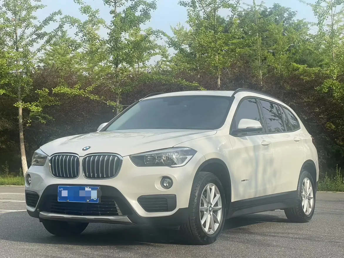 BMW X1  из Китая